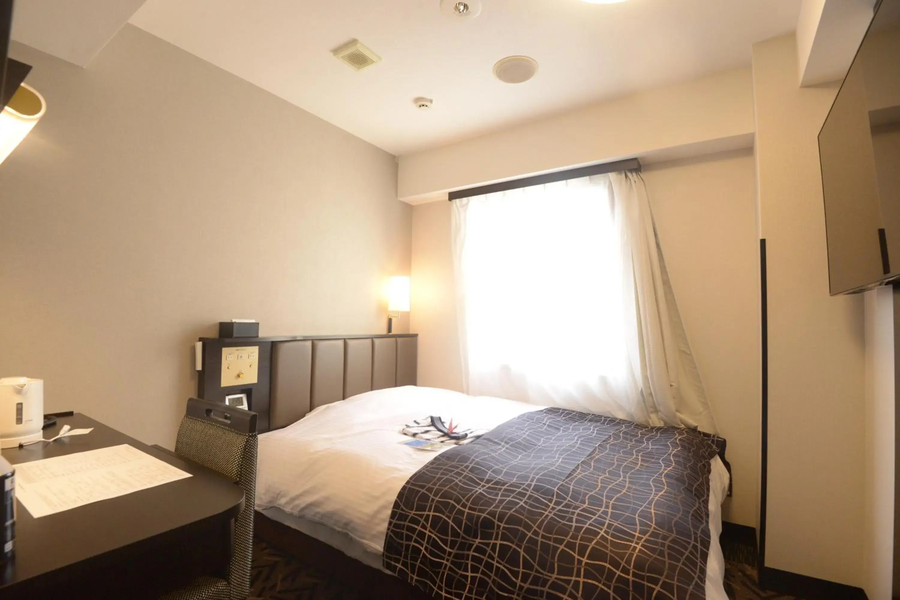 Photo of the whole room, Bed in APA Hotel Sagamihara Kobuchi Ekimae Photo of the whole room, Bed in APA Hotel Sagamihara Kobuchi Ekimae