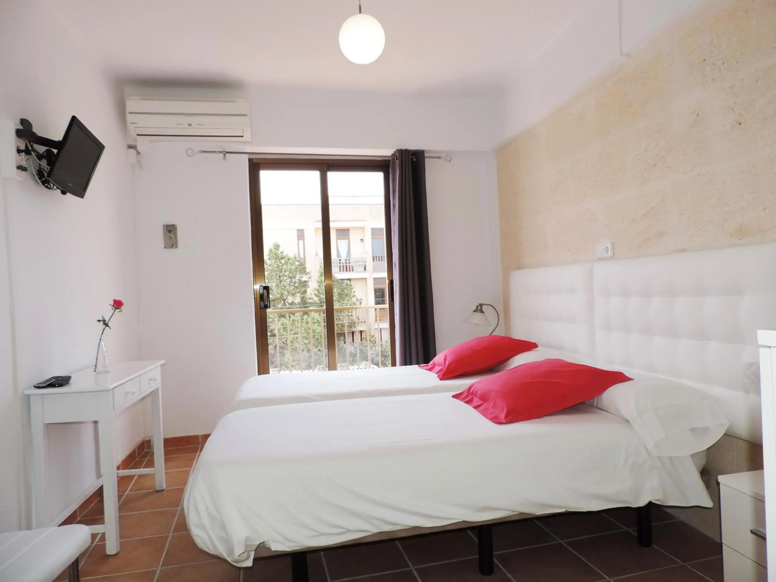 Economy Twin Studio without kitchen (2 Adults) in Marblau Mallorca Economy Twin Studio without kitchen (2 Adults) in Marblau Mallorca