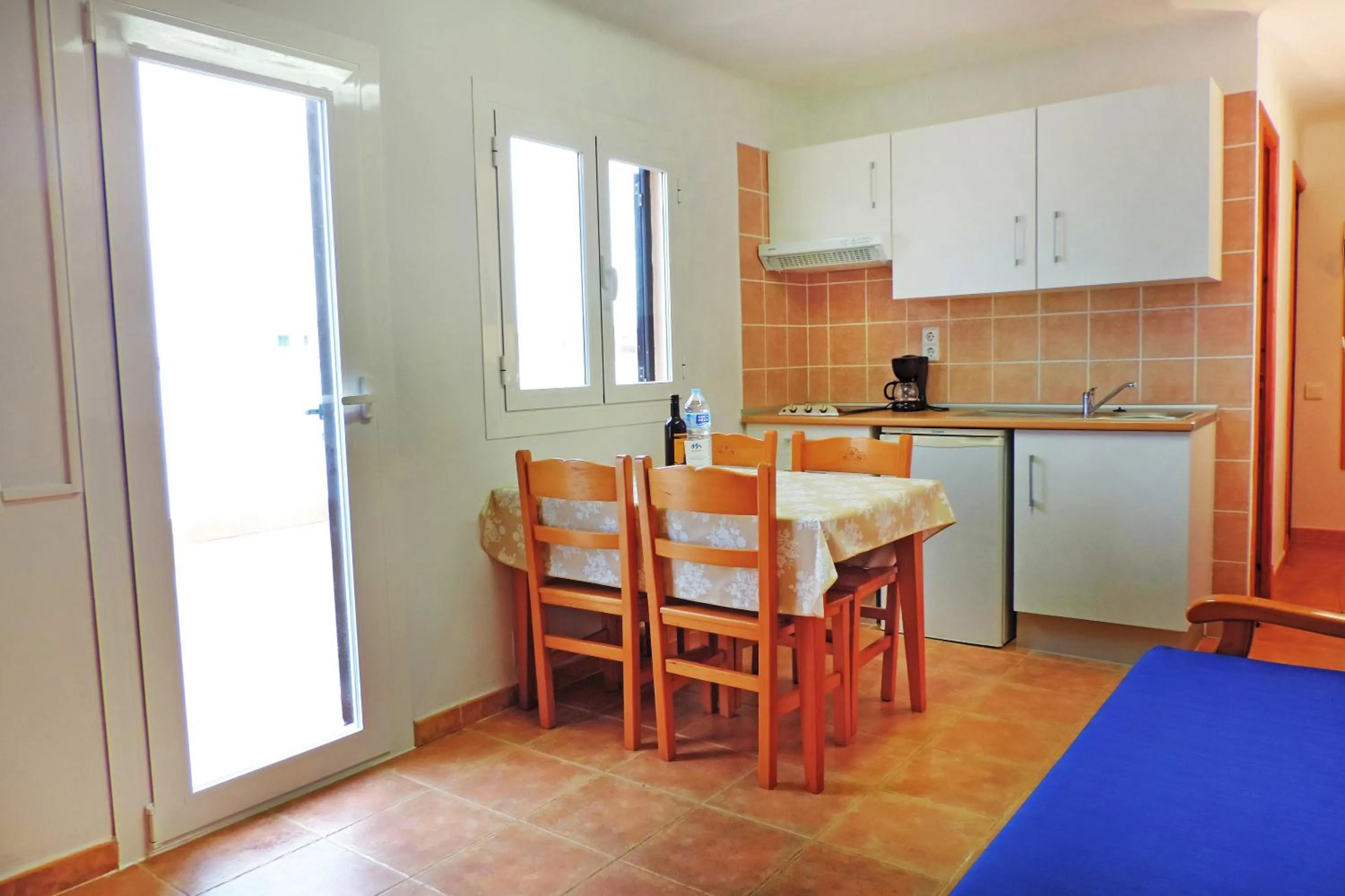 Kitchen or kitchenette in Marblau Mallorca