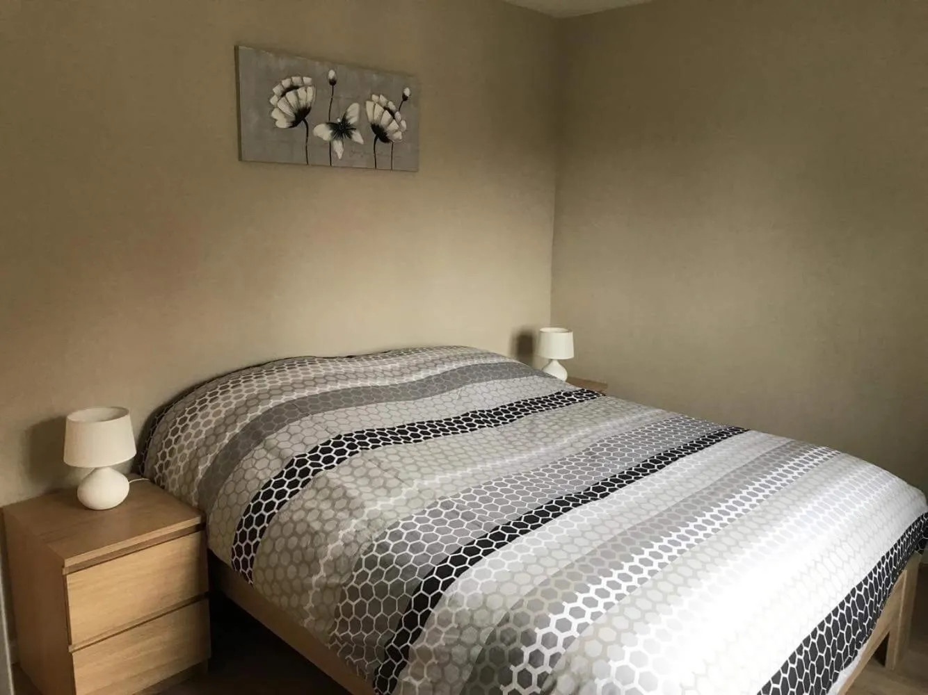 Bedroom, Bed in Villa Fernley