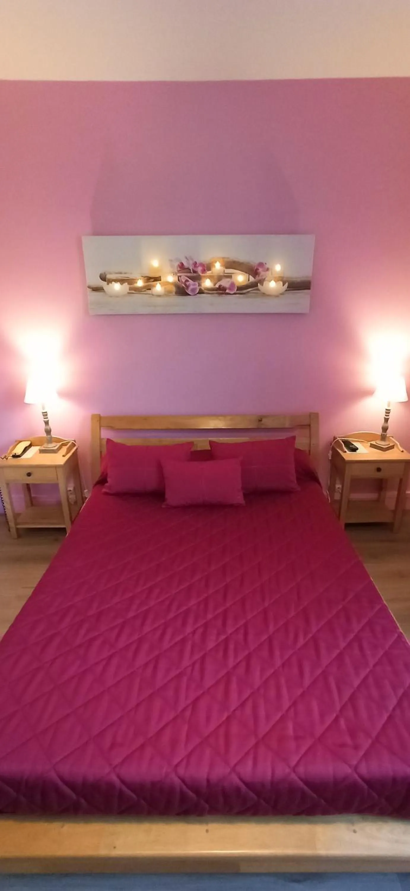 Bed in Hôtel La Résidence