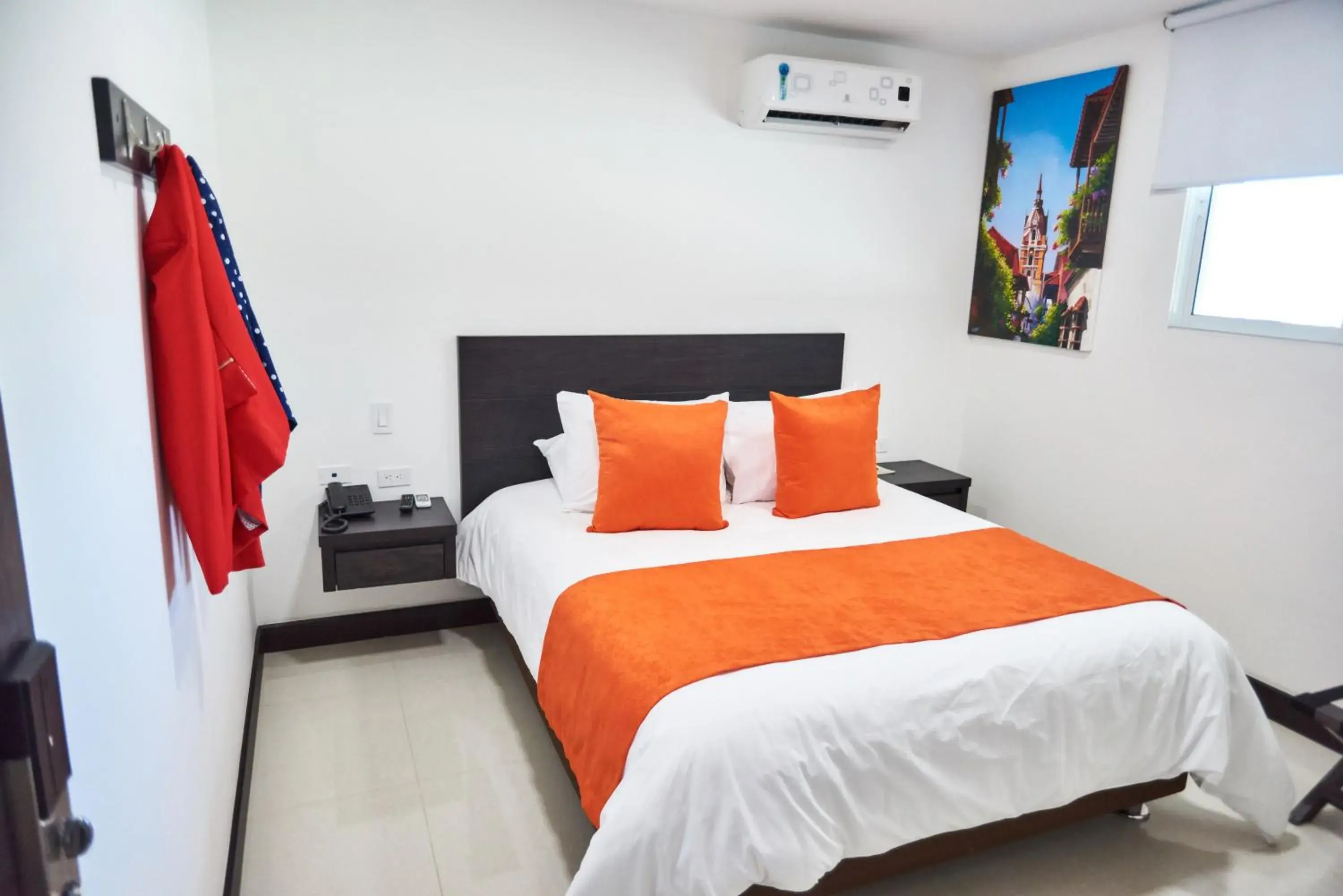 Deluxe Suite with Spa Bath in Hotel G Cartagena Deluxe Suite with Spa Bath in Hotel G Cartagena