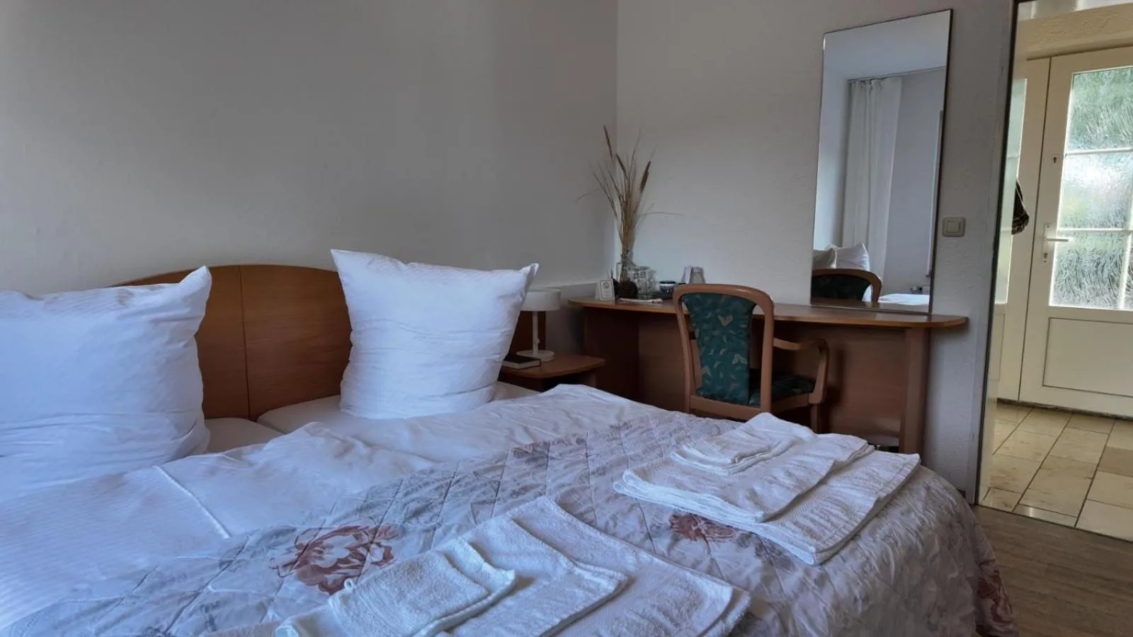 Bed in Hotel Rosenhof