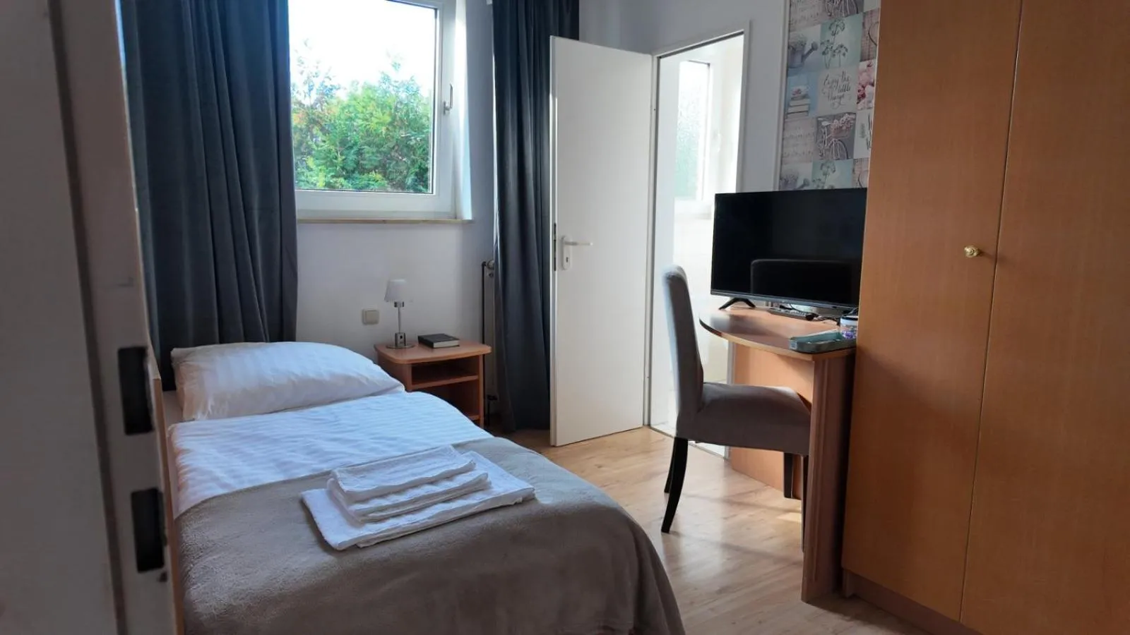 Bed in Hotel Rosenhof