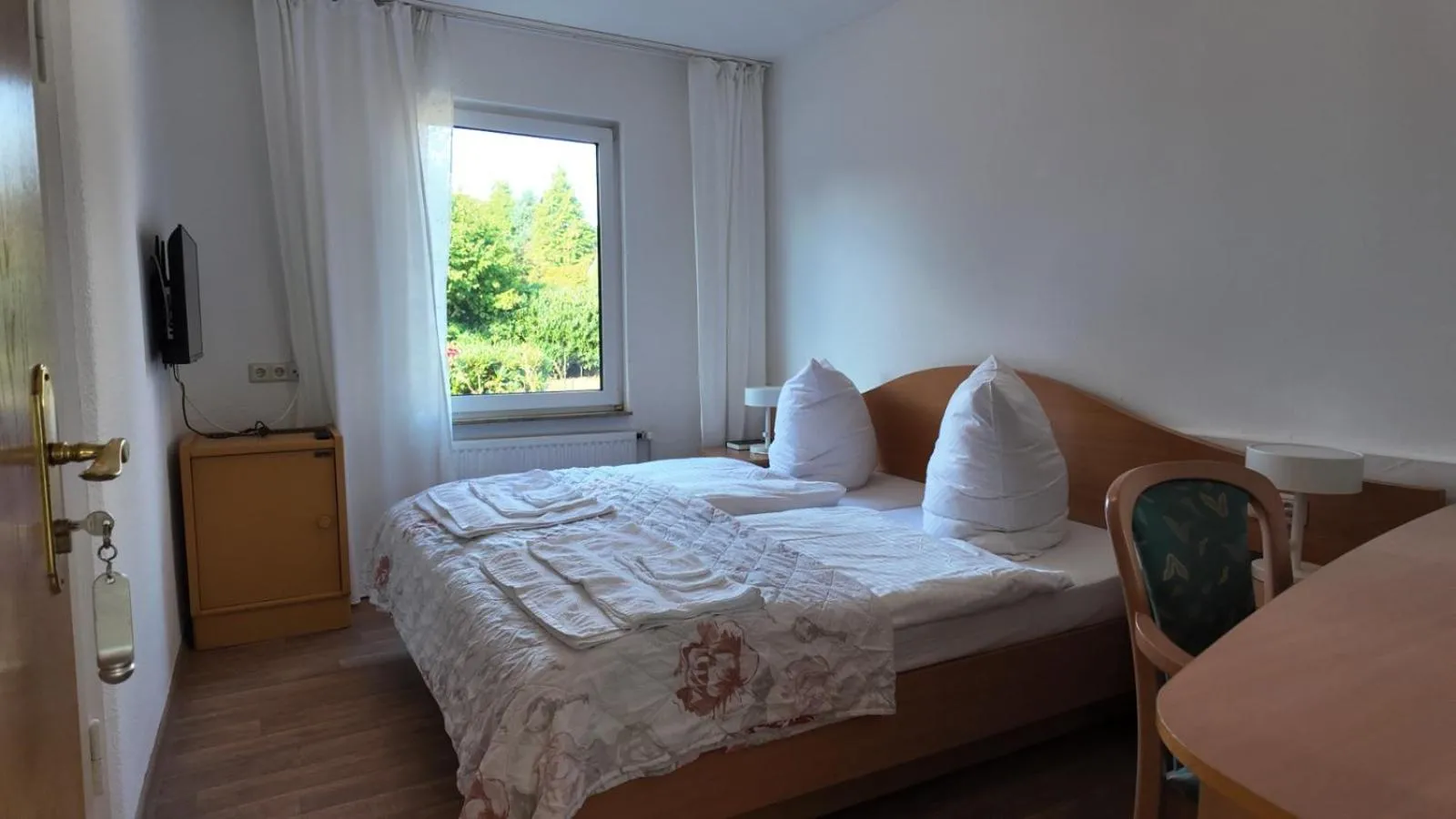 Bed in Hotel Rosenhof