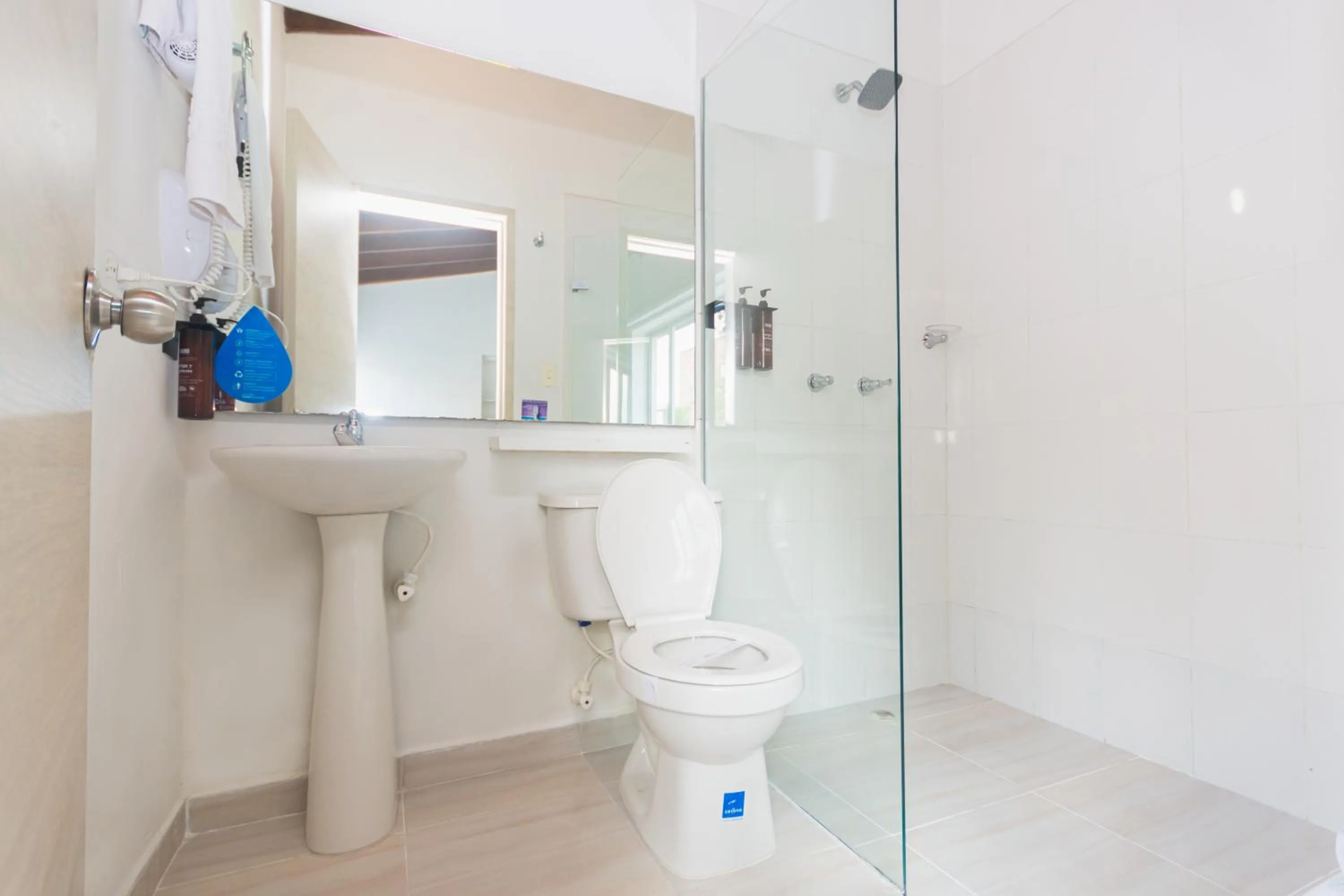 Bathroom in Hotel Suite del Parque