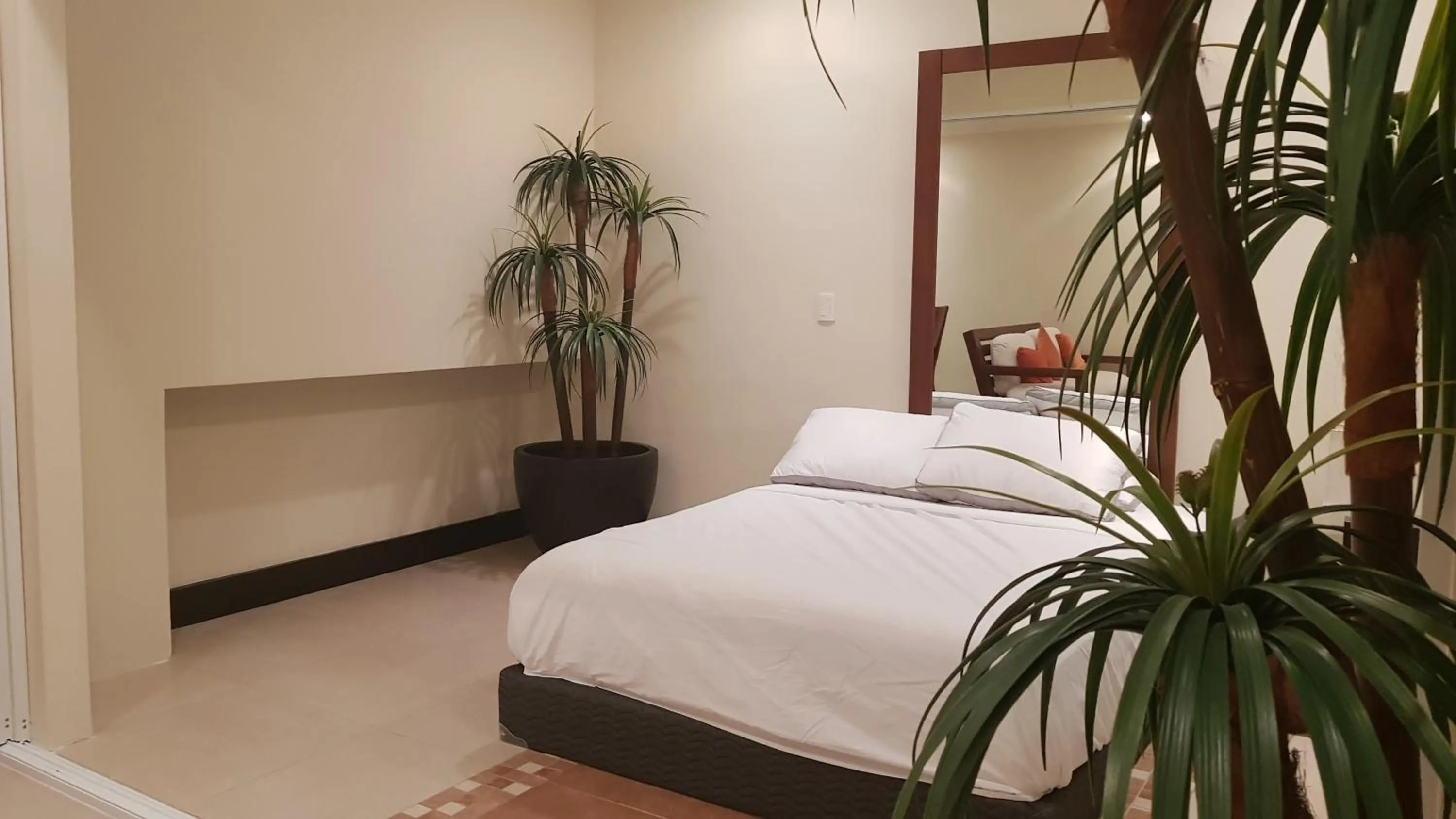 Bed in Secret Paradise