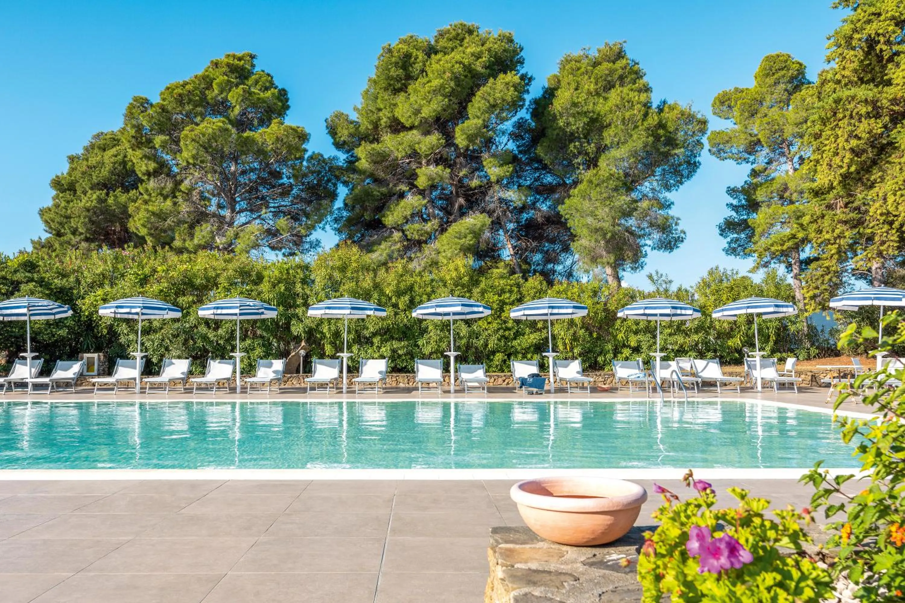 Swimming pool in MClub Budoni