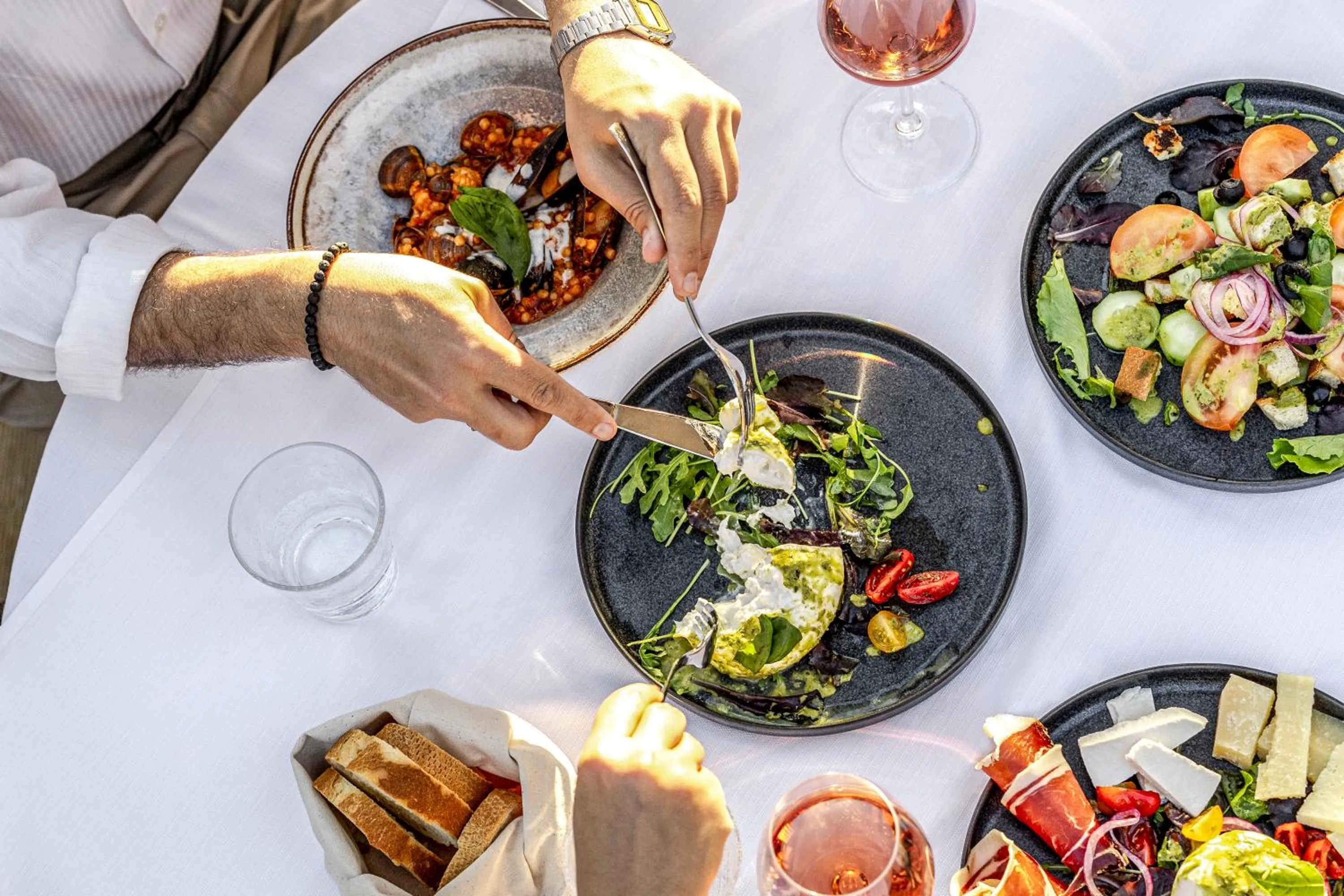 Food and drinks in MClub Budoni