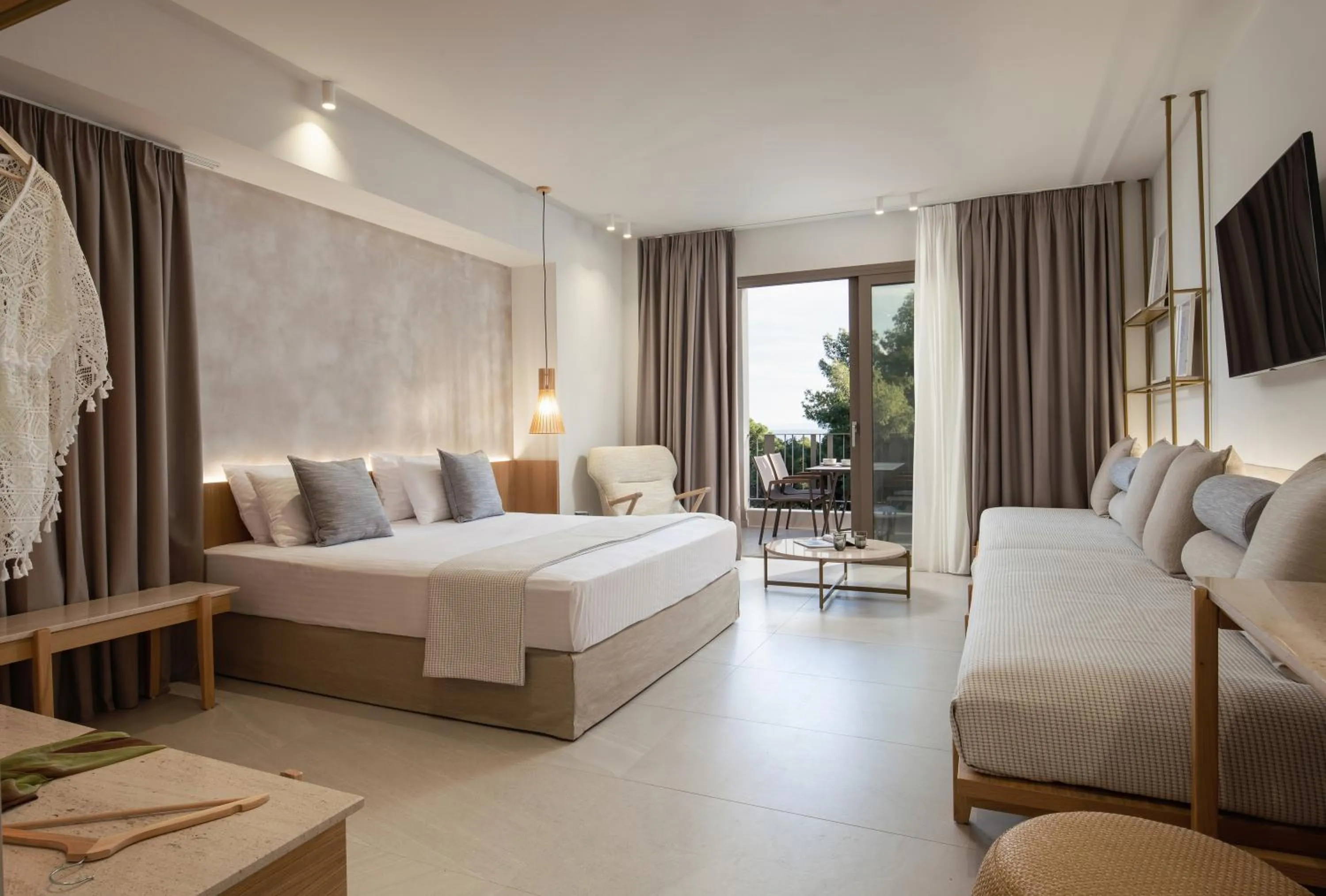 Photo of the whole room, Bed in Philoxenia Hotel