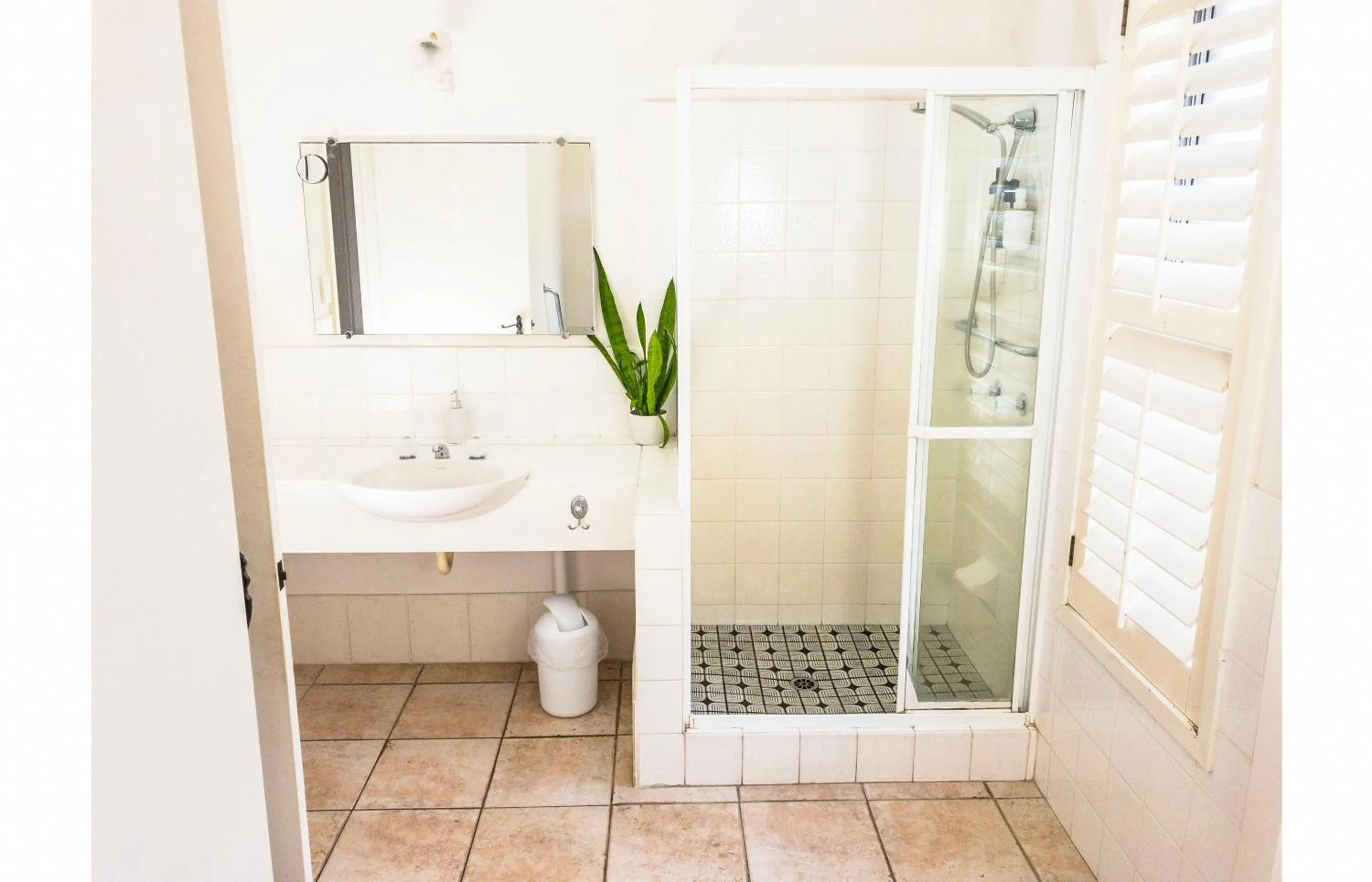 Bathroom in WategosRent