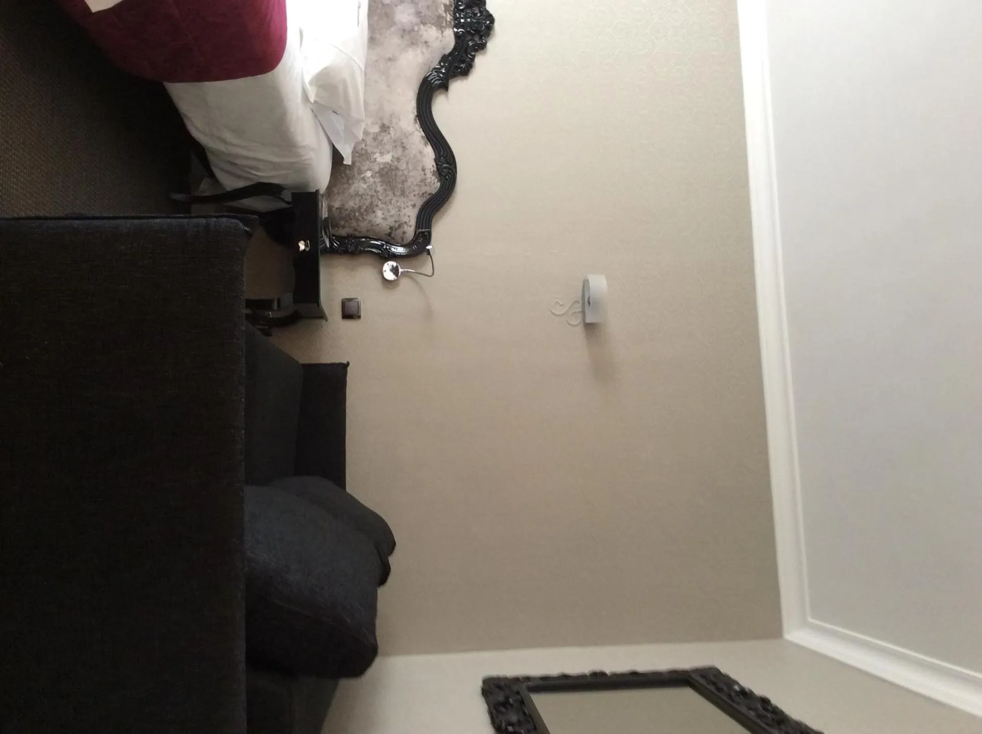 Bedroom in Hotel La Chaumiere