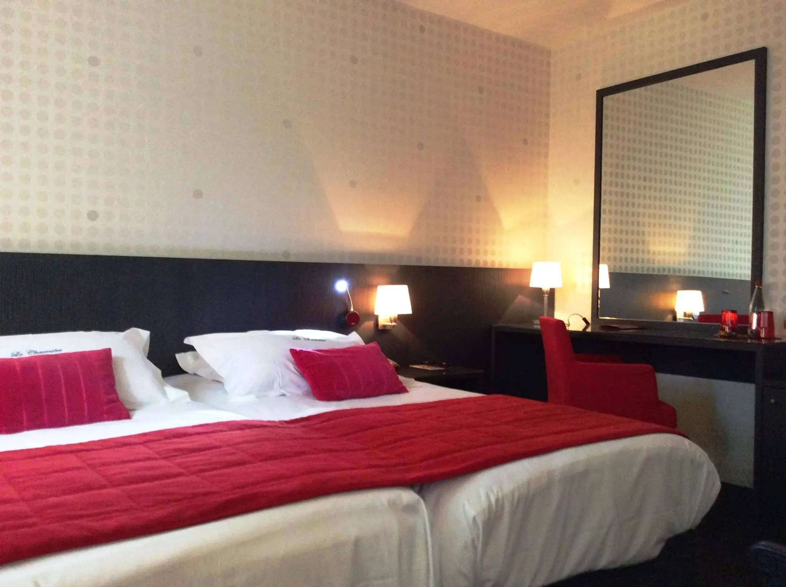 Deluxe Double Room in Hotel La Chaumiere Deluxe Double Room in Hotel La Chaumiere