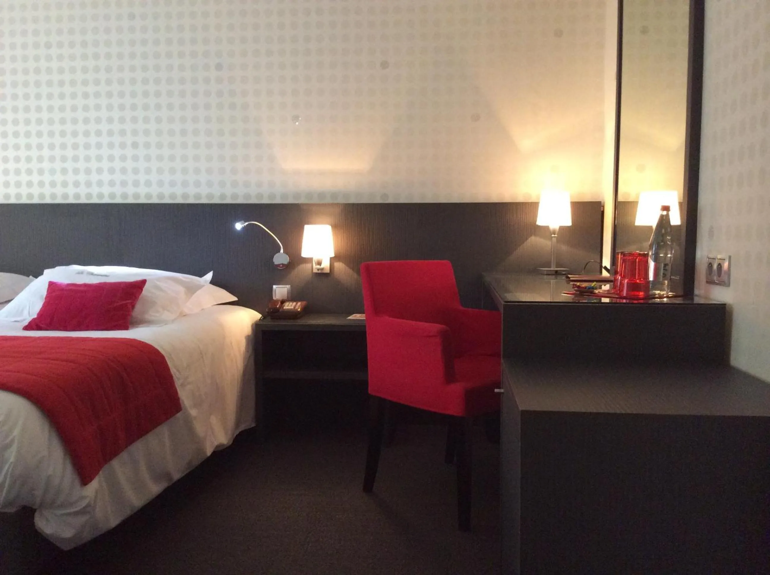 Bedroom, Bed in Hotel La Chaumiere