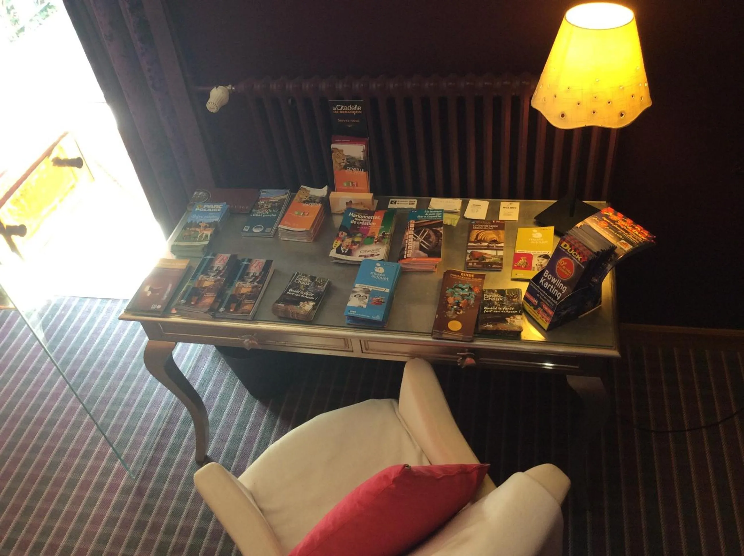 Seating area in Hotel La Chaumiere