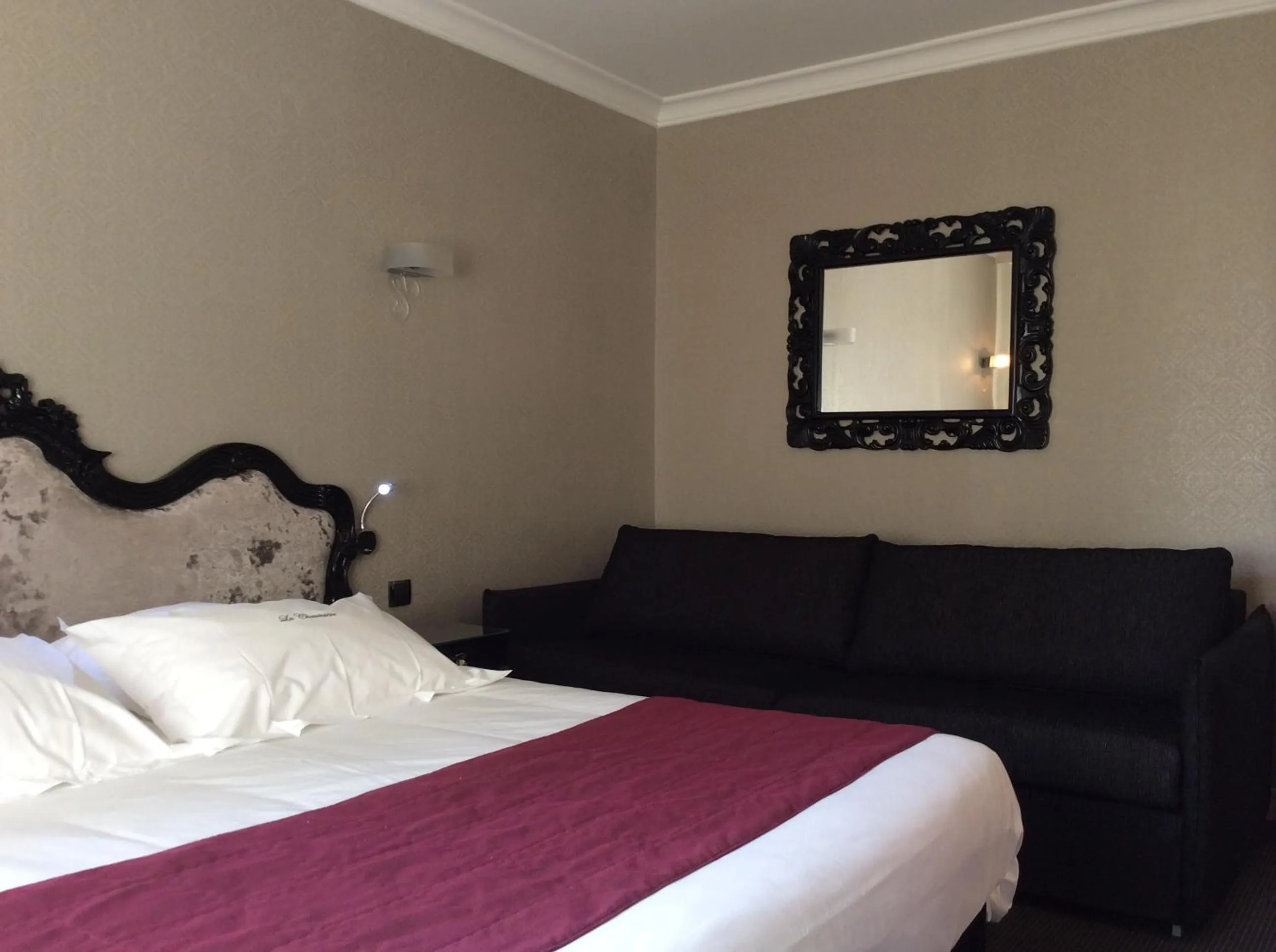 Bedroom, Bed in Hotel La Chaumiere