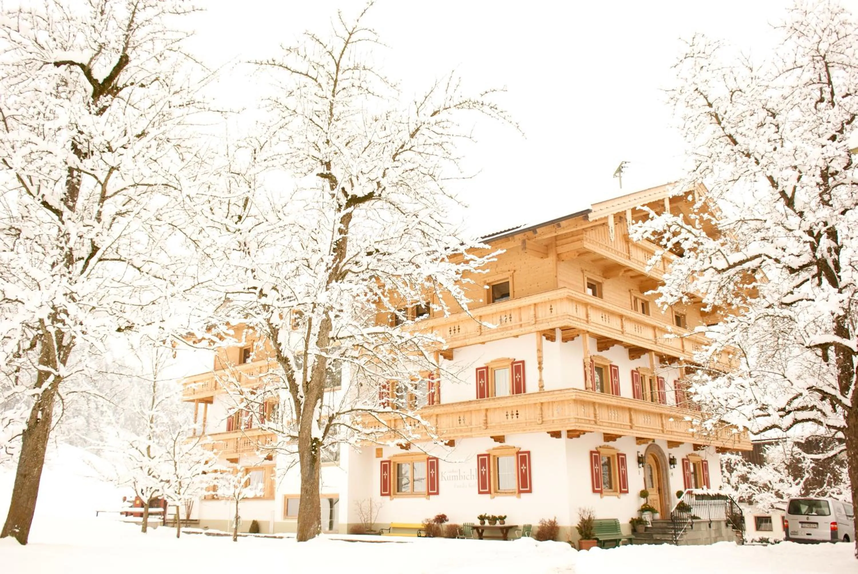 Facade/entrance in Landhaus Kumbichl