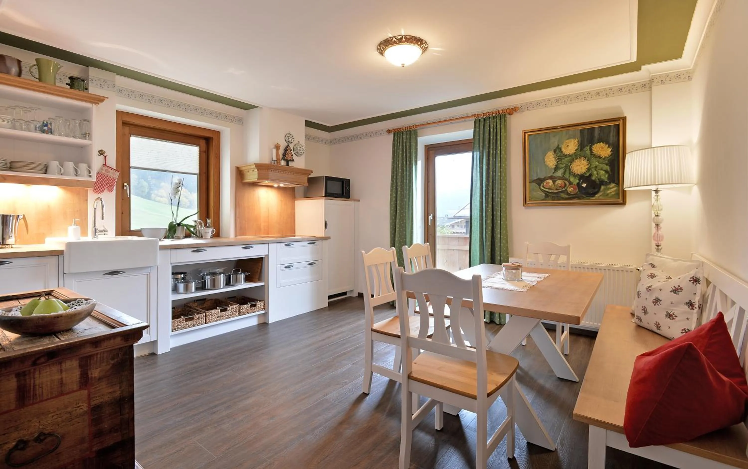 Kitchen or kitchenette in Landhaus Kumbichl