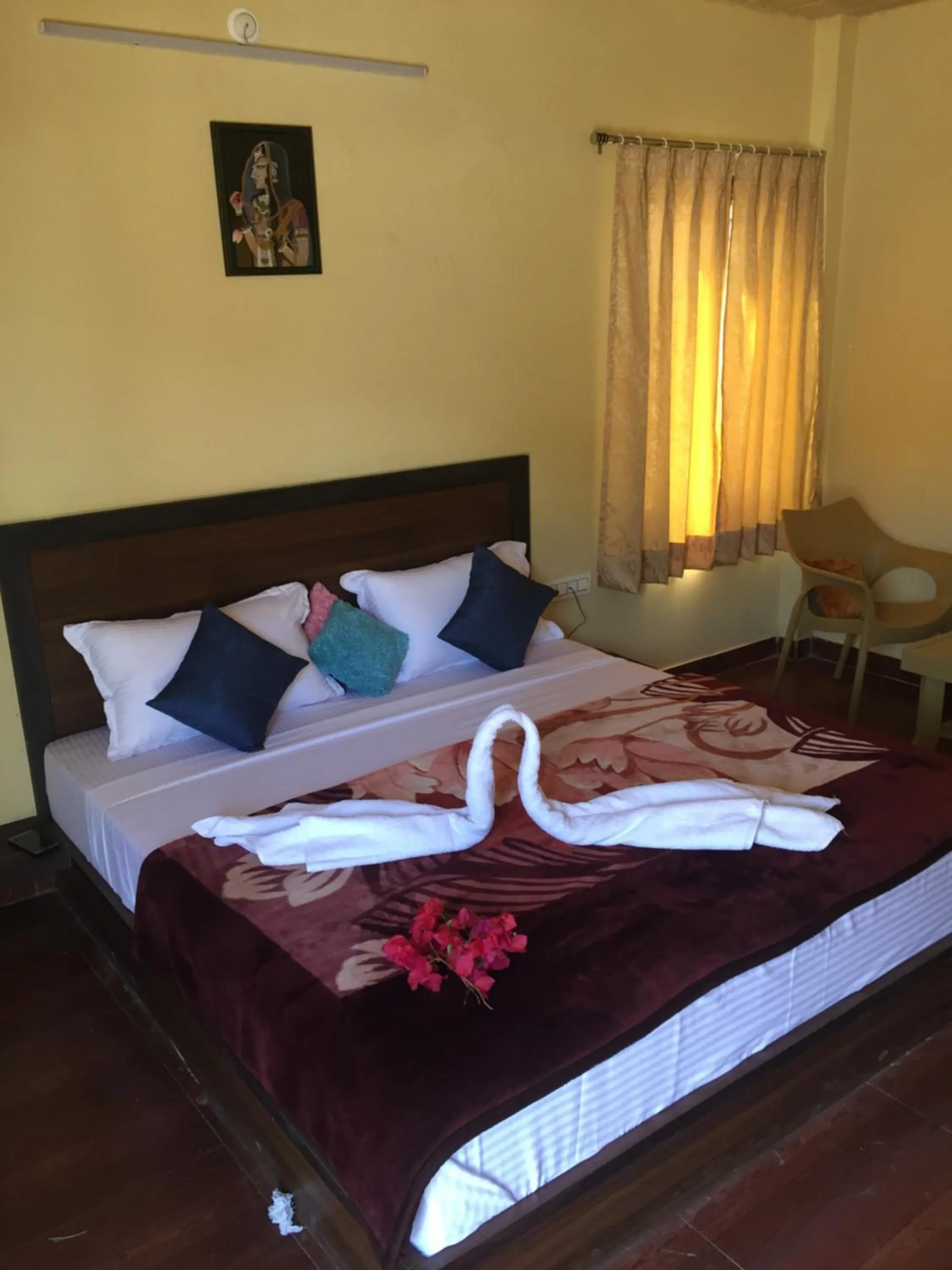 Bed in Chitrakoot Garden and Resorts