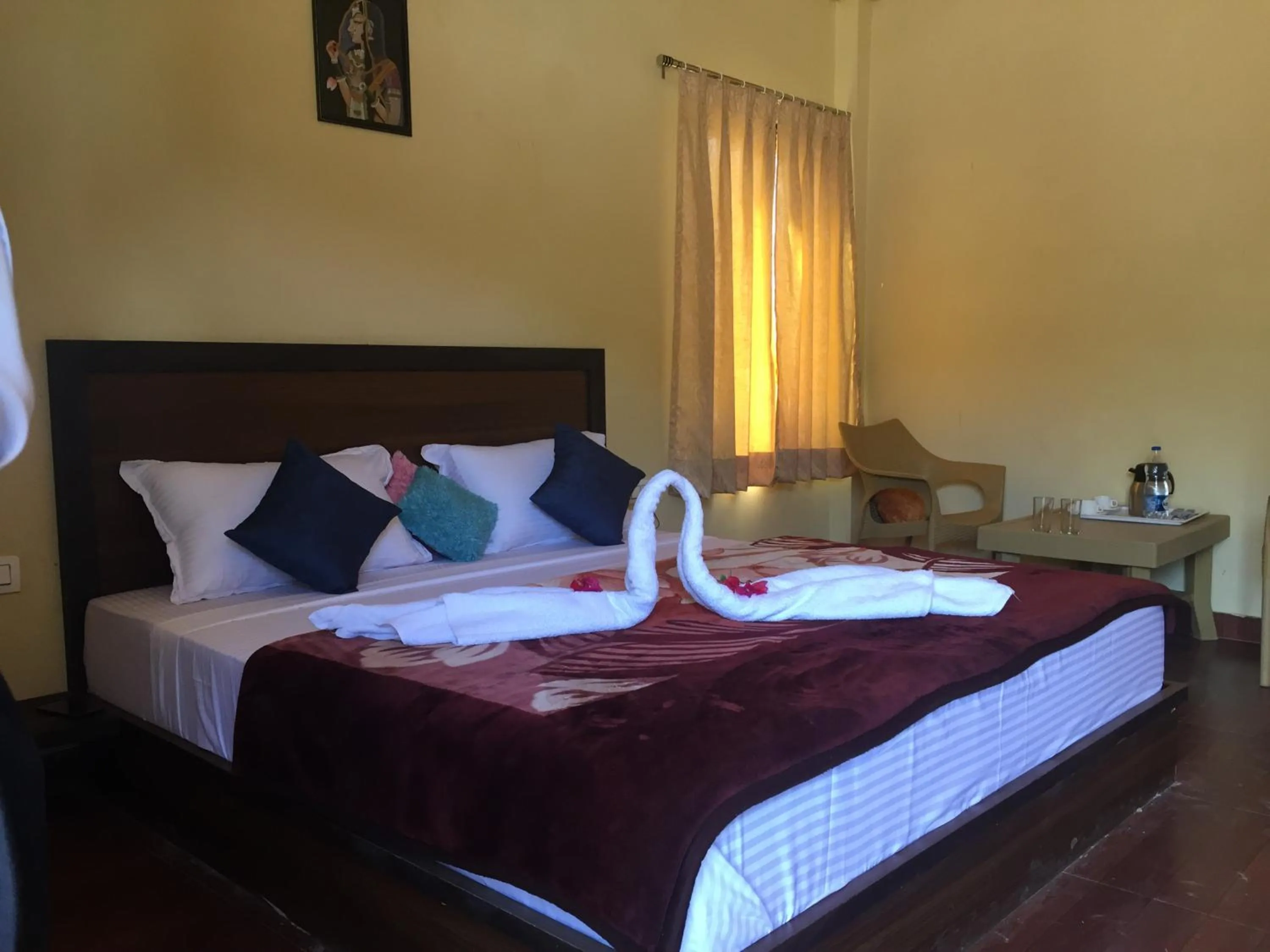 Bed in Chitrakoot Garden and Resorts