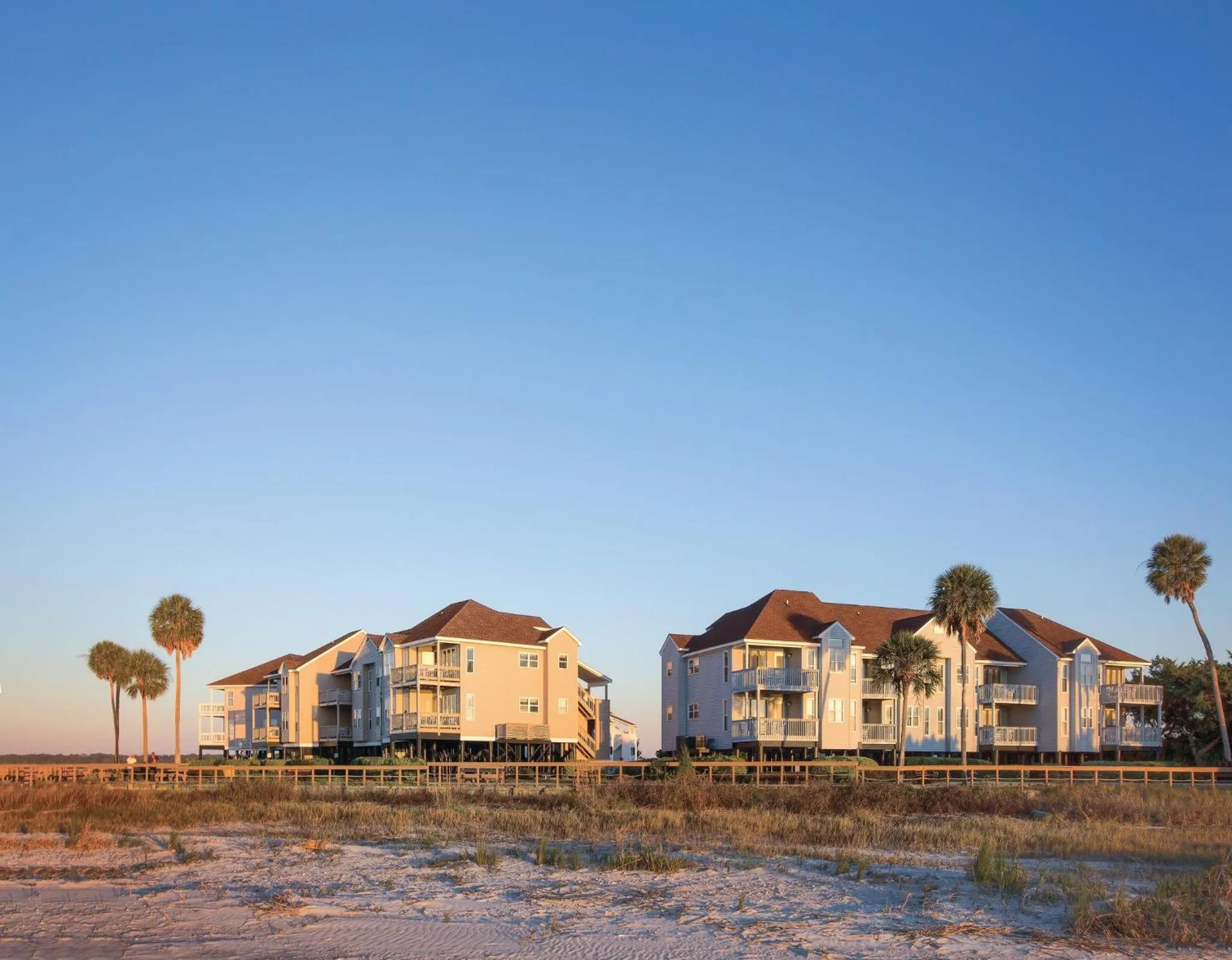 Property building in Club Wyndham Ocean Ridge