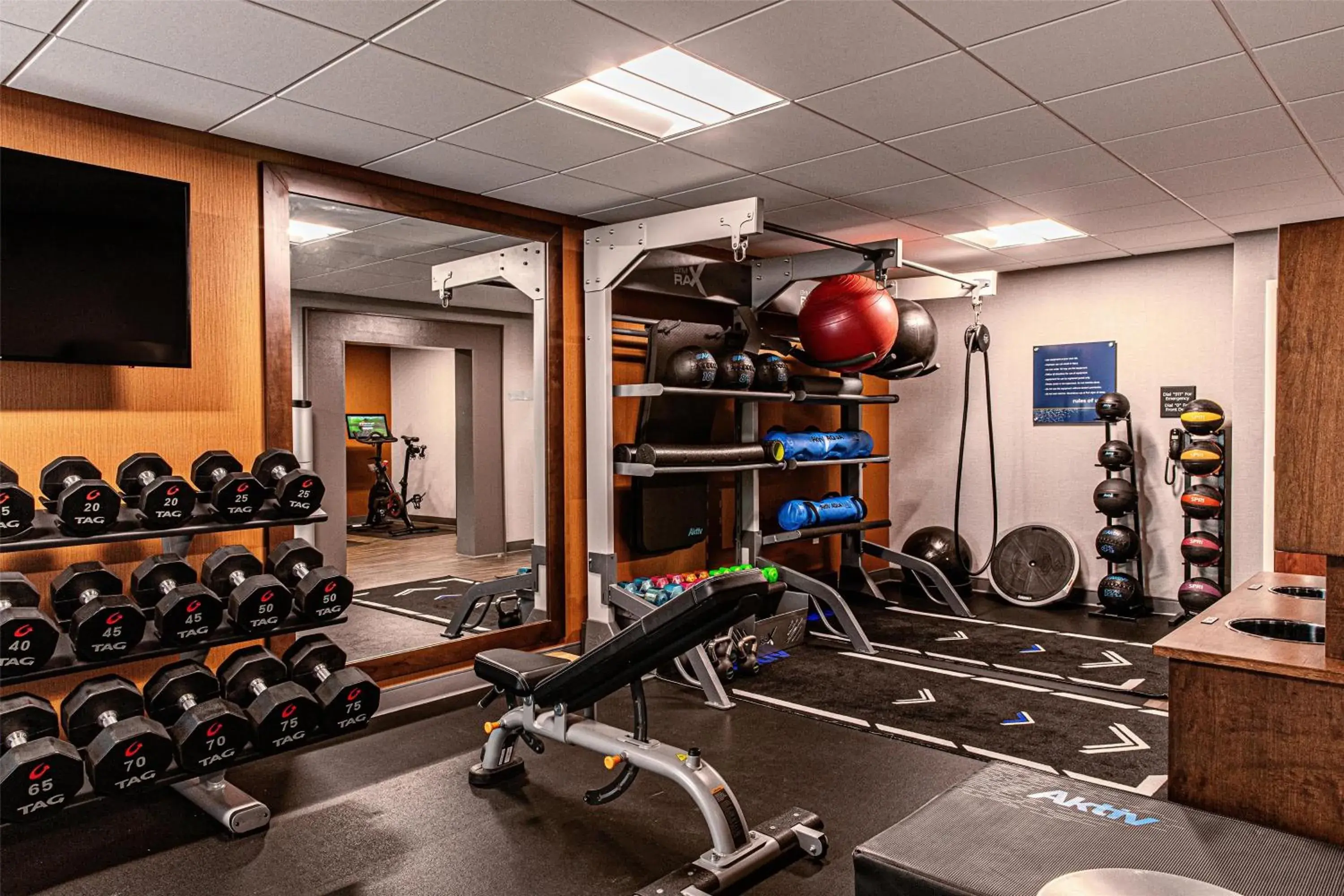 Fitness centre/facilities in Hampton Inn Salisbury Fitness centre/facilities in Hampton Inn Salisbury