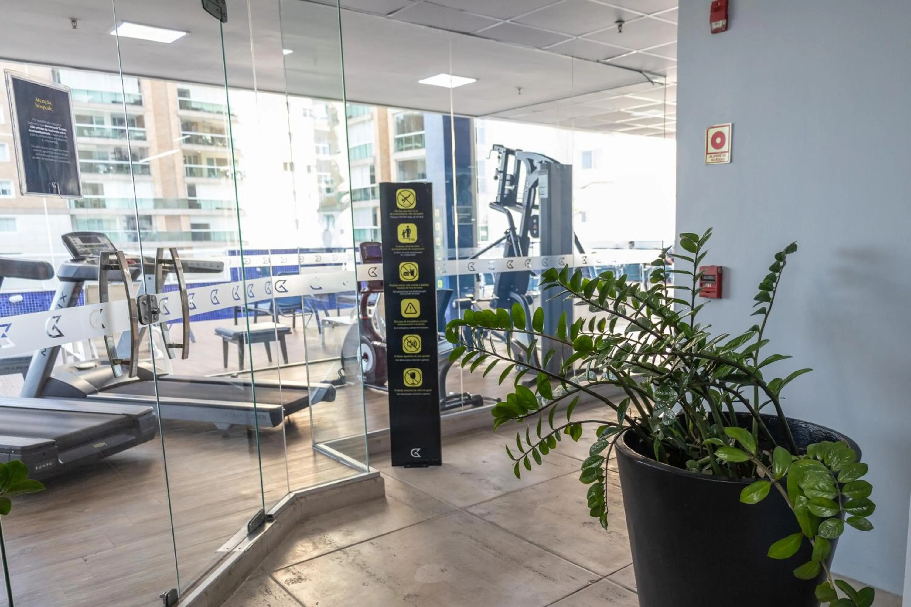 Fitness centre/facilities in Golden Tulip Porto Vitória