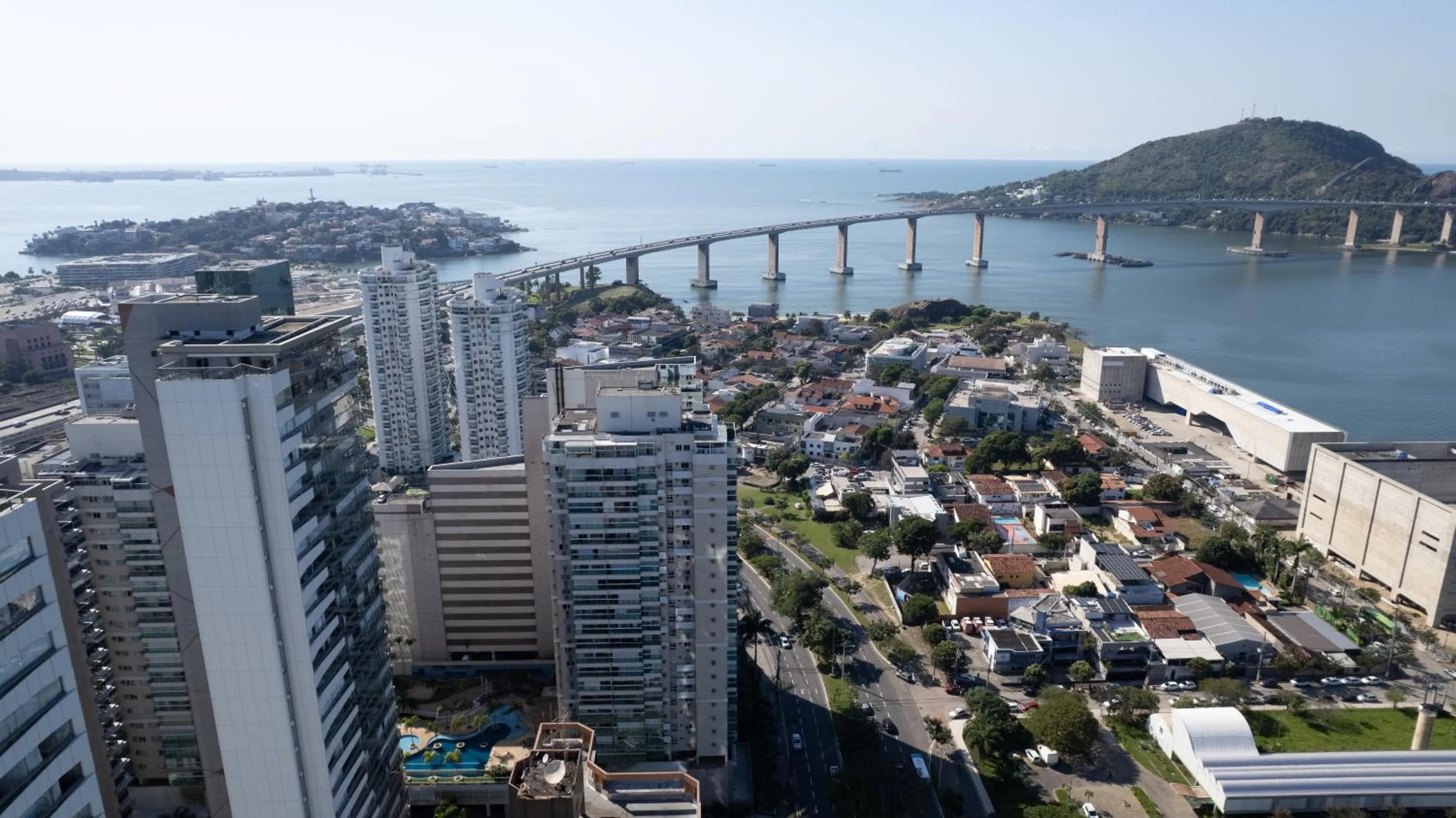 City view in Golden Tulip Porto Vitória