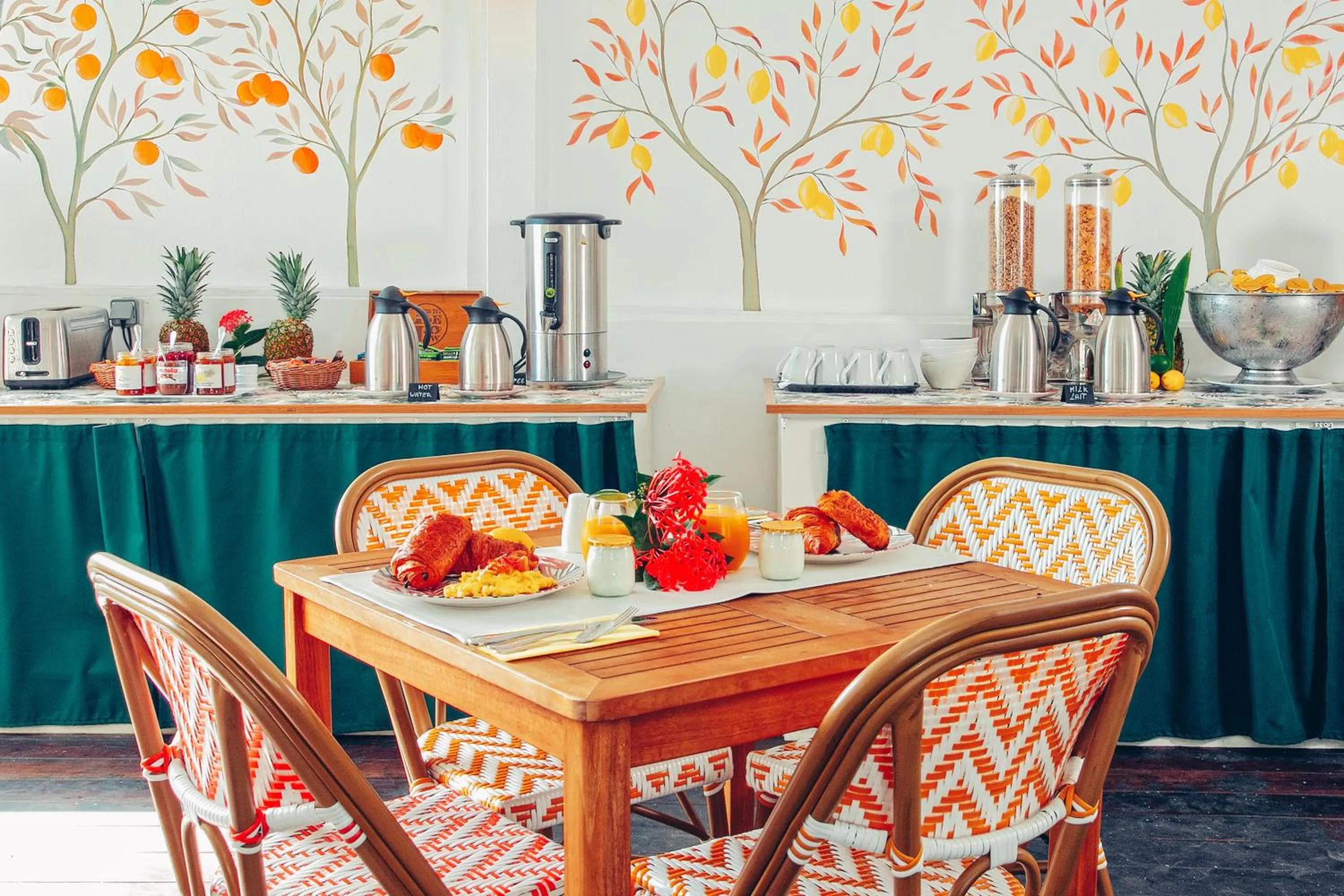 Breakfast in Hotel La Plantation