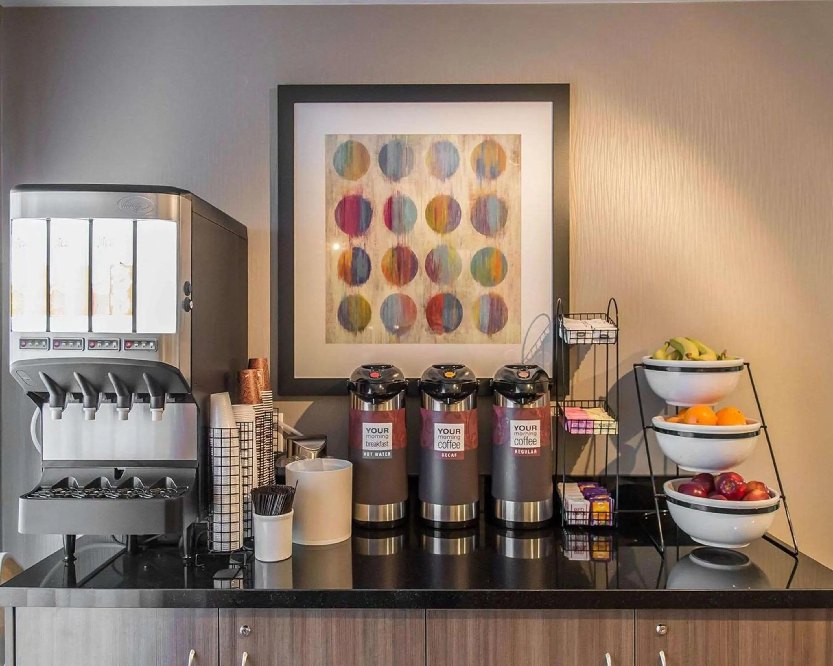 Restaurant/places to eat in Comfort Inn