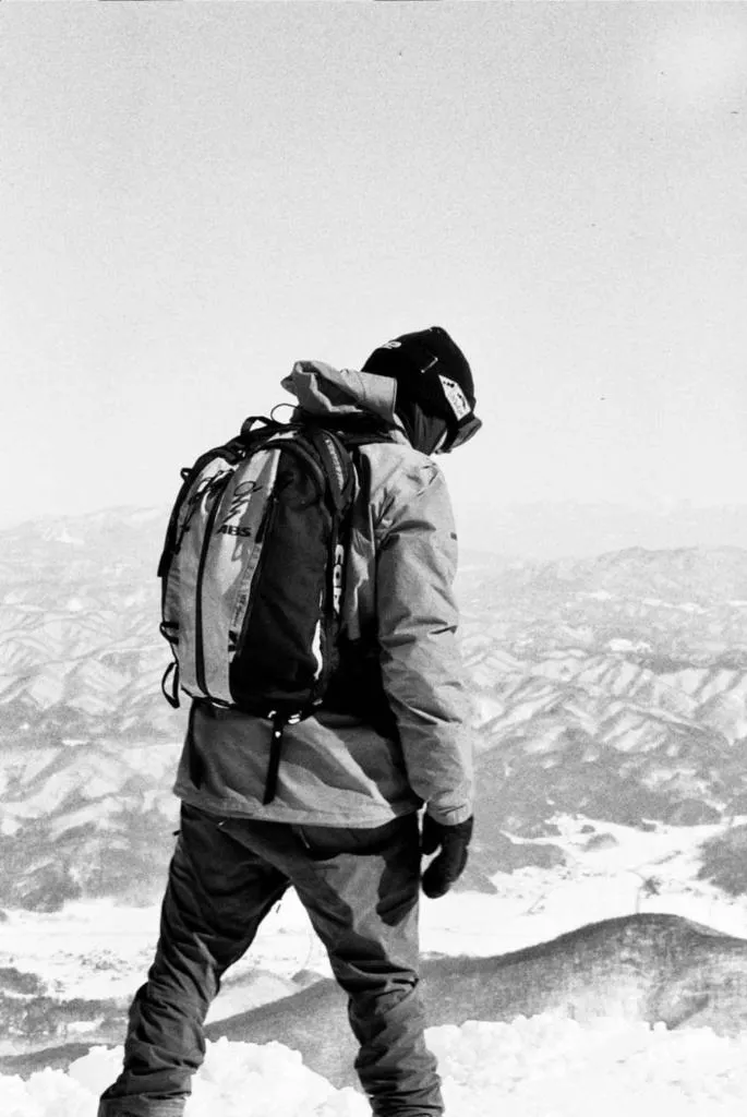 Hiking in The Bohemians' Shelter