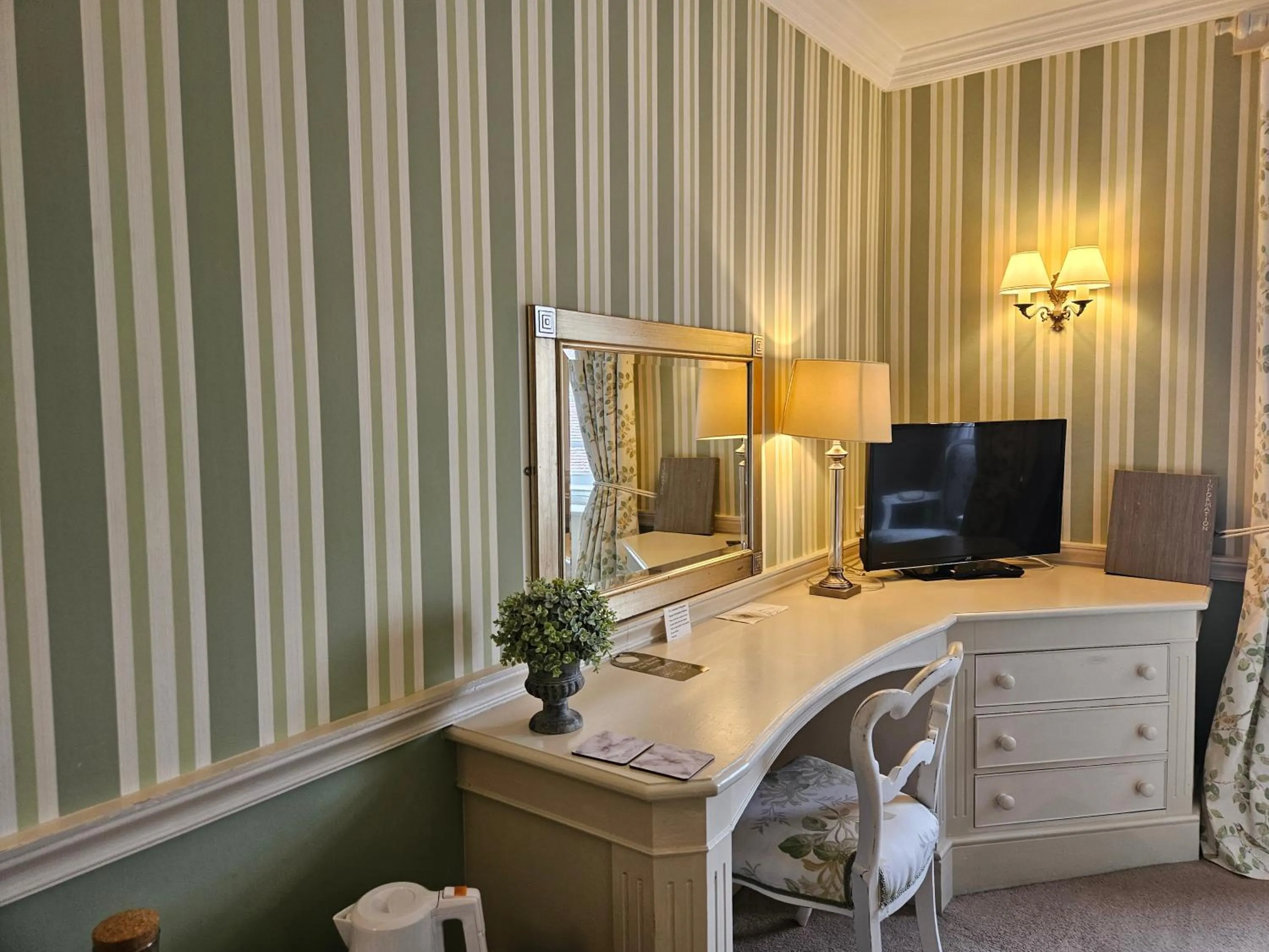 TV and multimedia, Bed in The Casterbridge