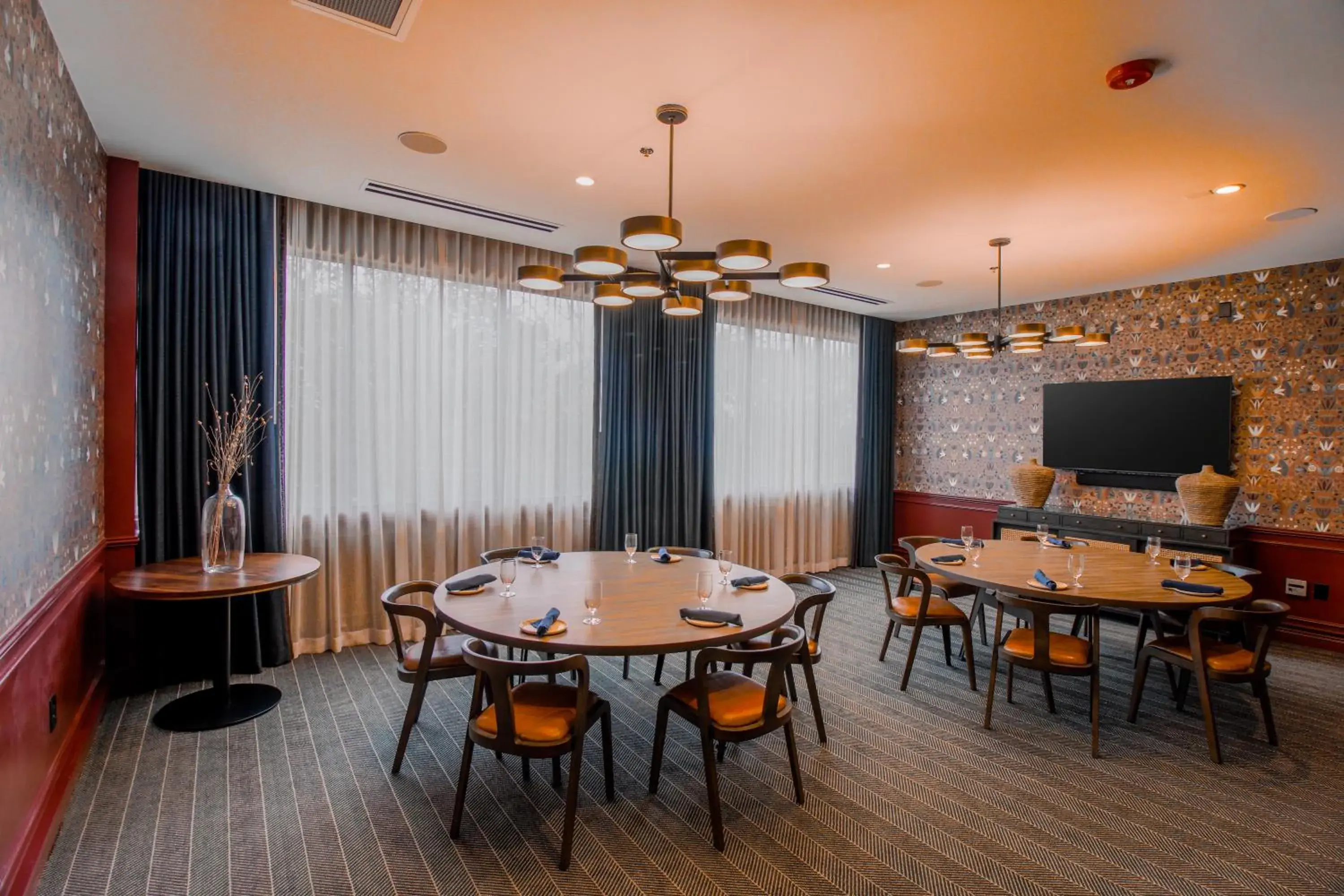 Restaurant/places to eat in Doubletree By Hilton Clarksville Riverview Restaurant/places to eat in Doubletree By Hilton Clarksville Riverview