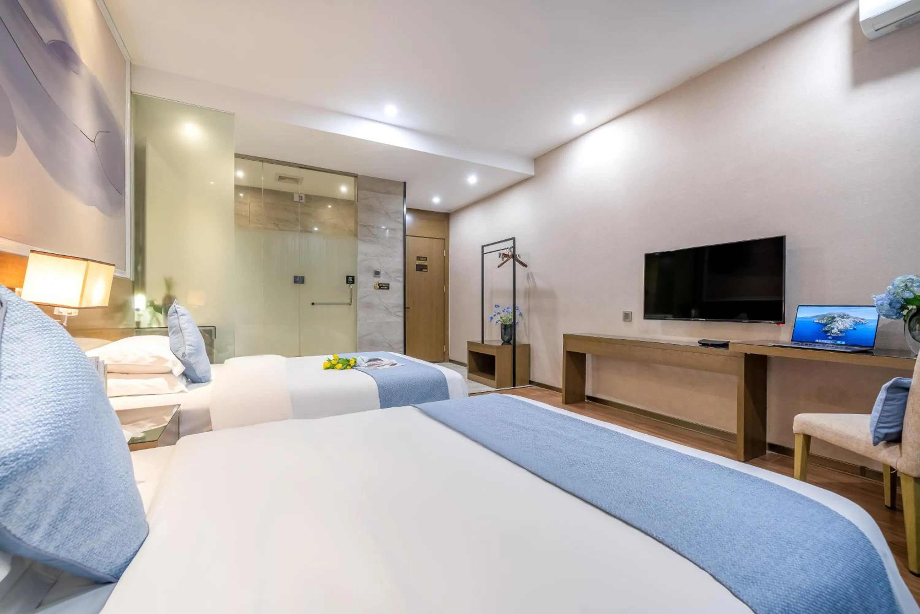 Zhongshan Bafei Hotel