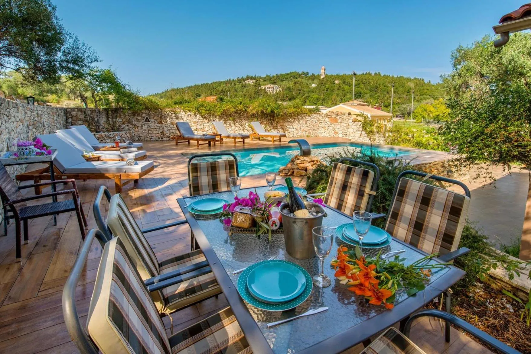 Vasia's Artistsvillas