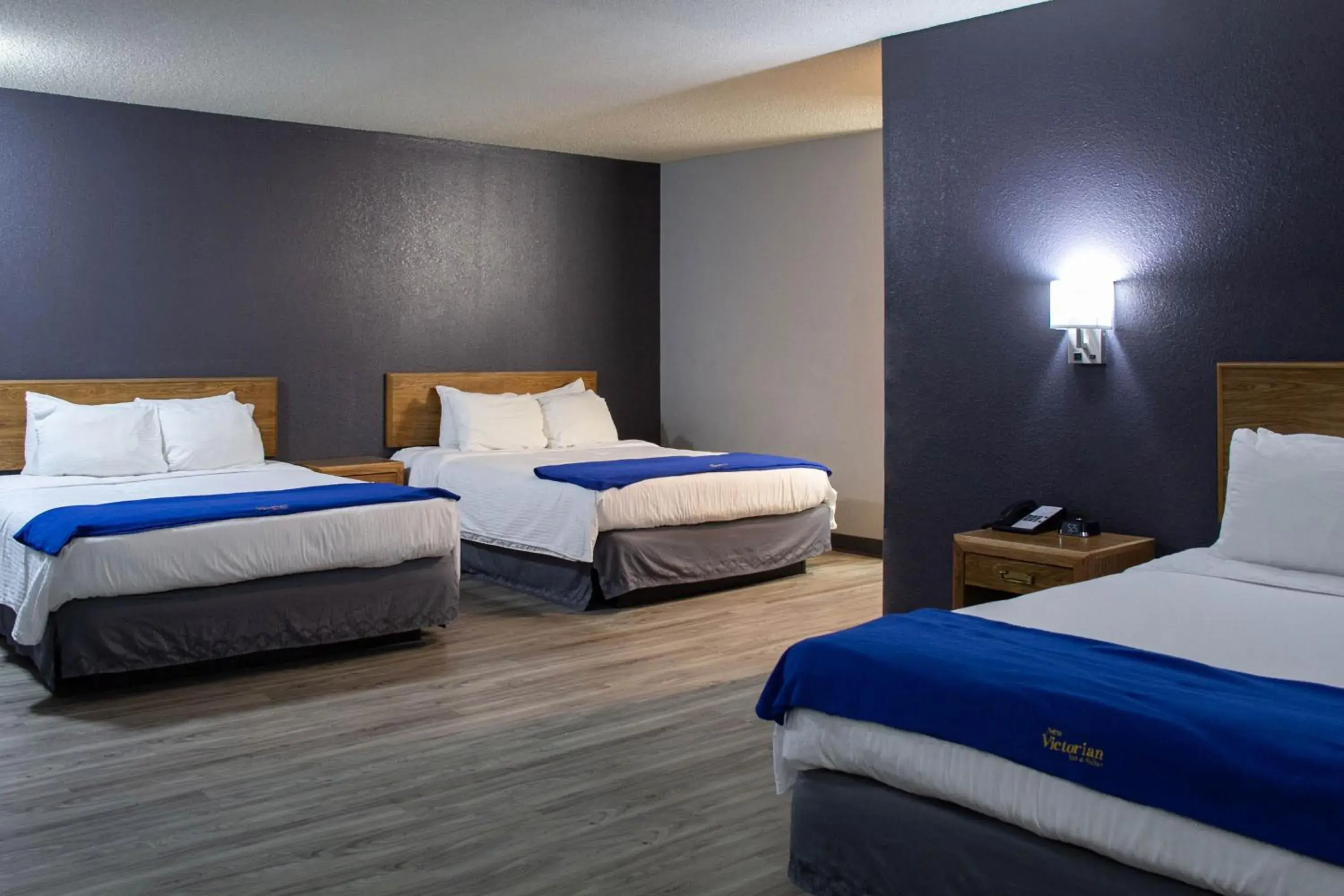 Suite in New Victorian Inn & Suites-Norfolk Suite in New Victorian Inn & Suites-Norfolk