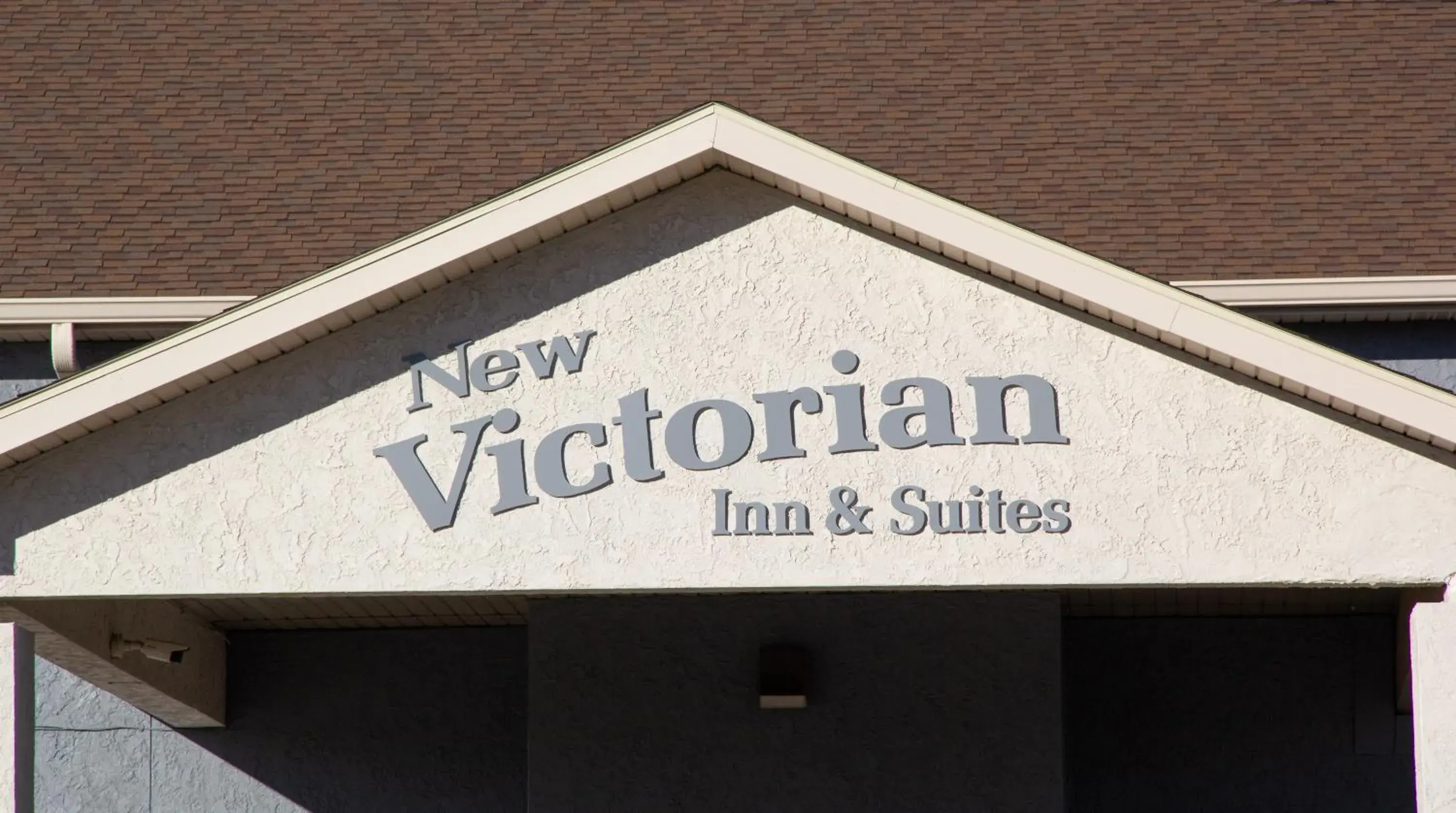 Property building in New Victorian Inn & Suites-Norfolk Property building in New Victorian Inn & Suites-Norfolk
