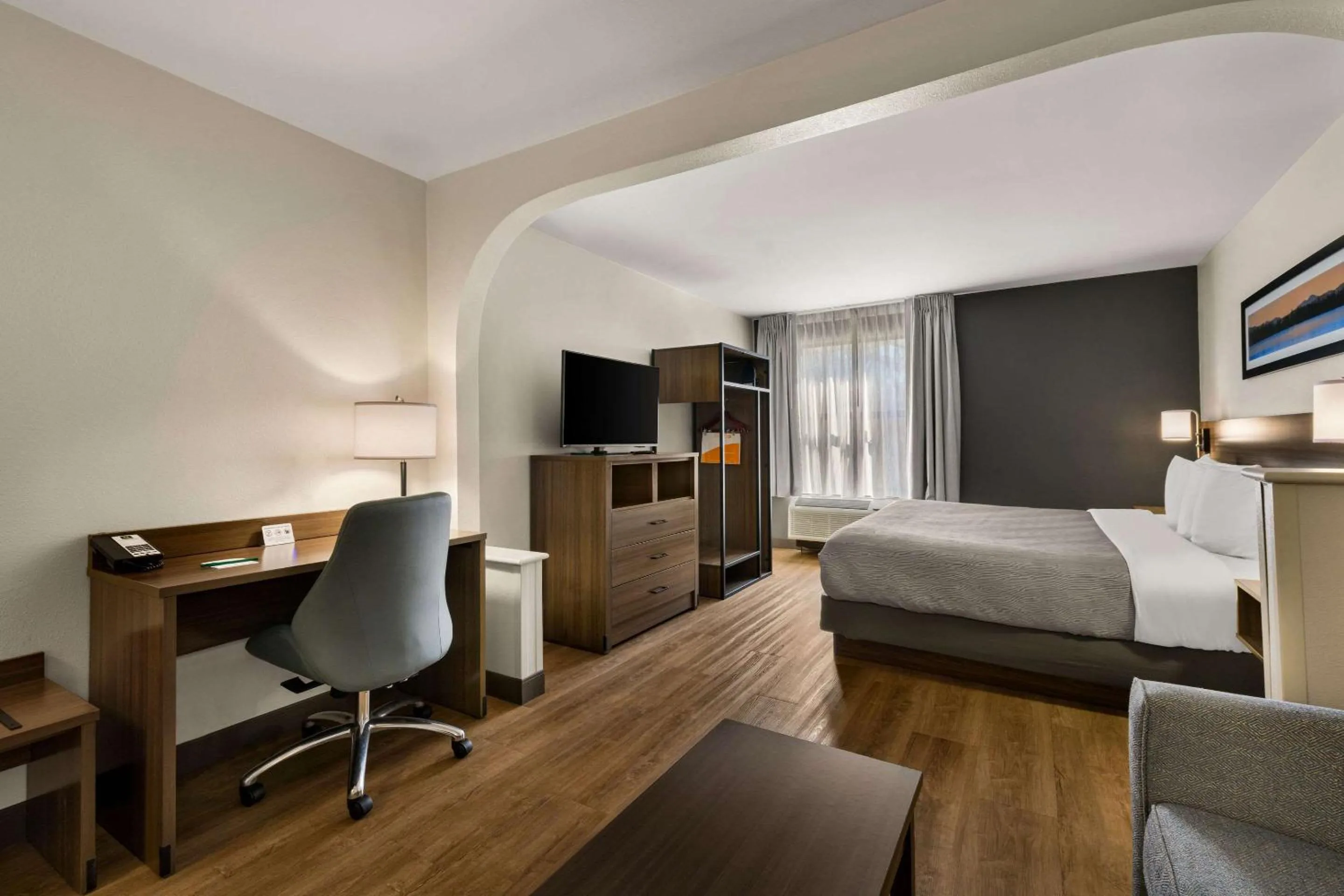 Bedroom, Bed in Quality Inn & Suites Matthews - Charlotte