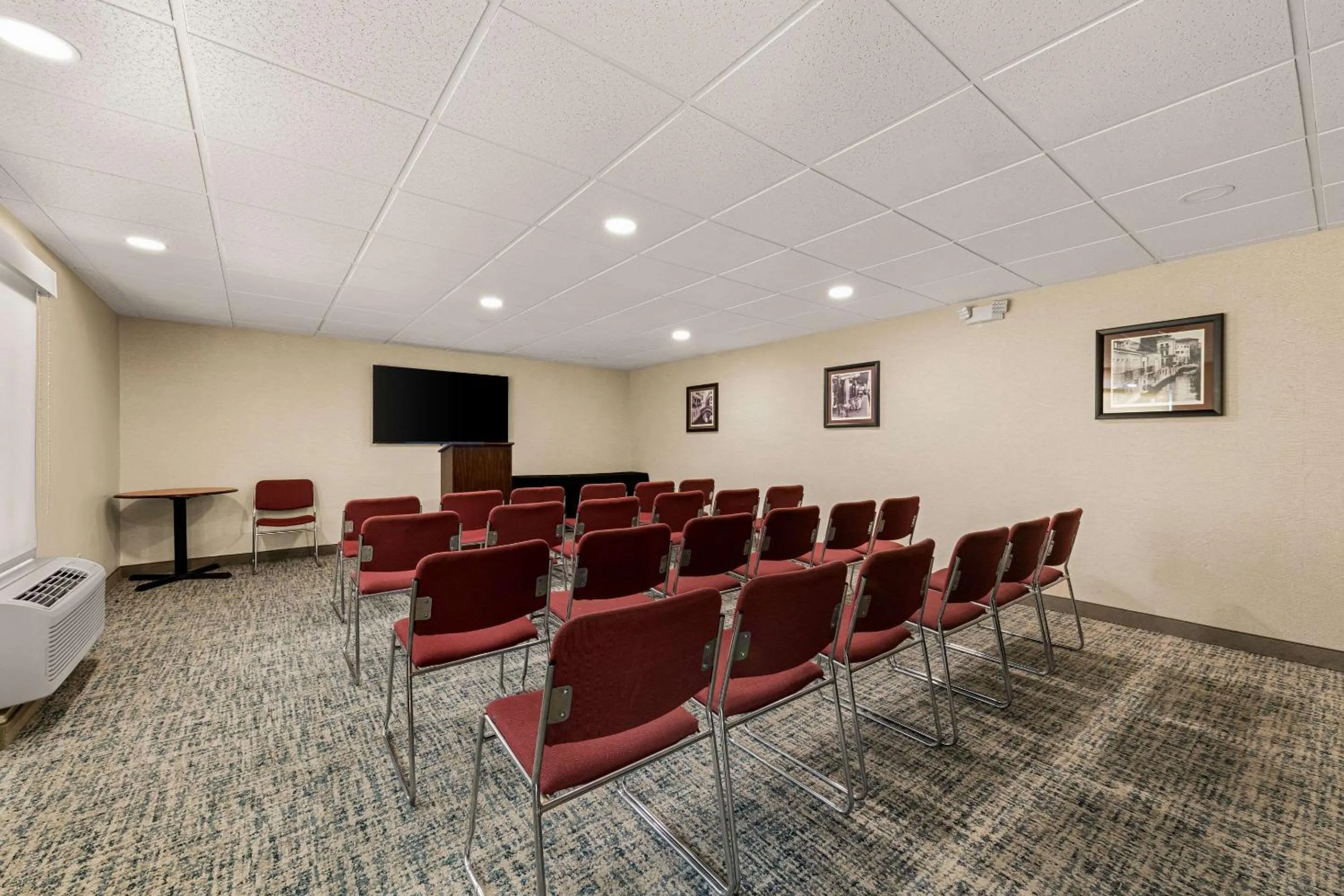 Meeting/conference room in Quality Inn & Suites Matthews - Charlotte
