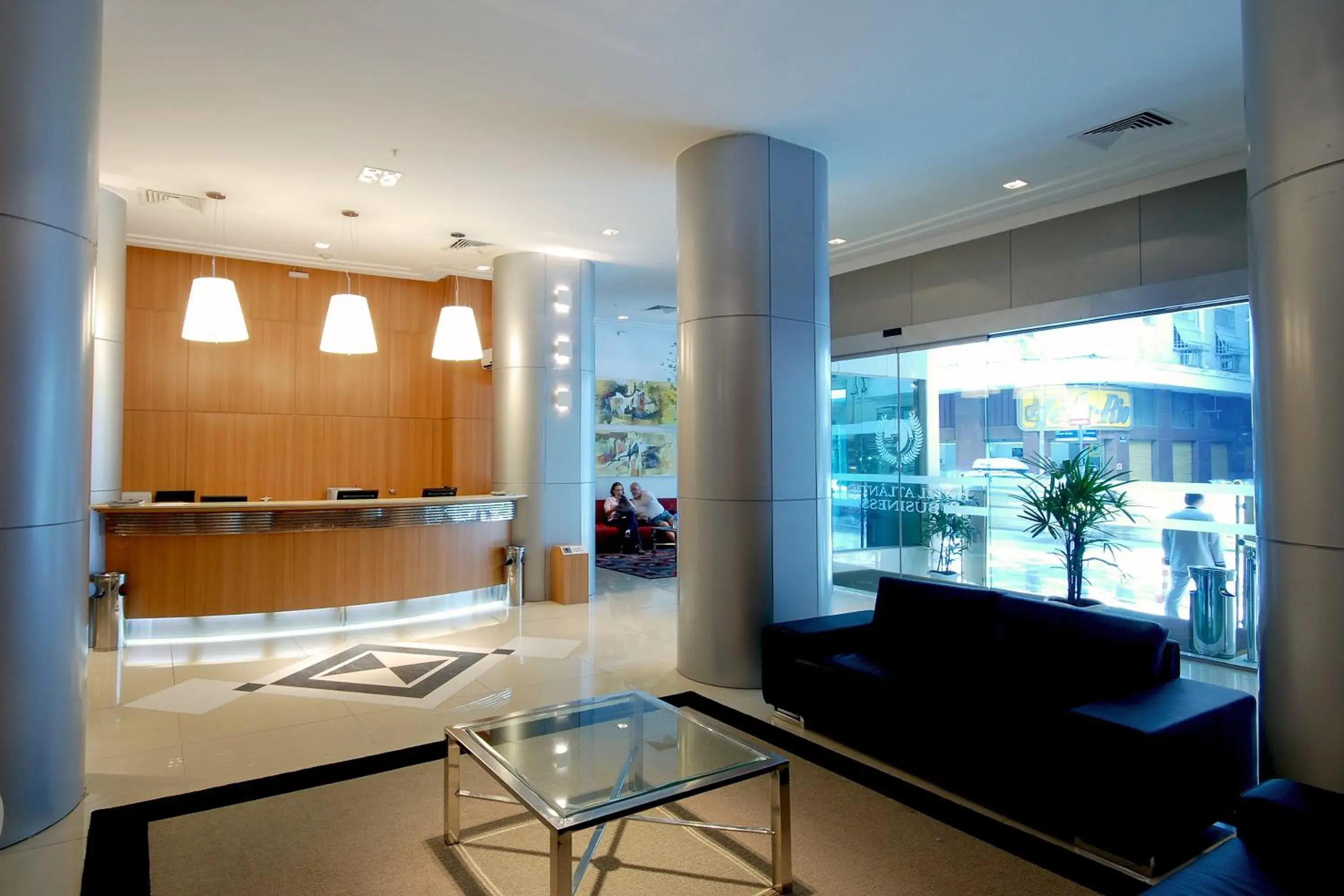 Lobby or reception in Hotel Atlântico Business Centro Lobby or reception in Hotel Atlântico Business Centro
