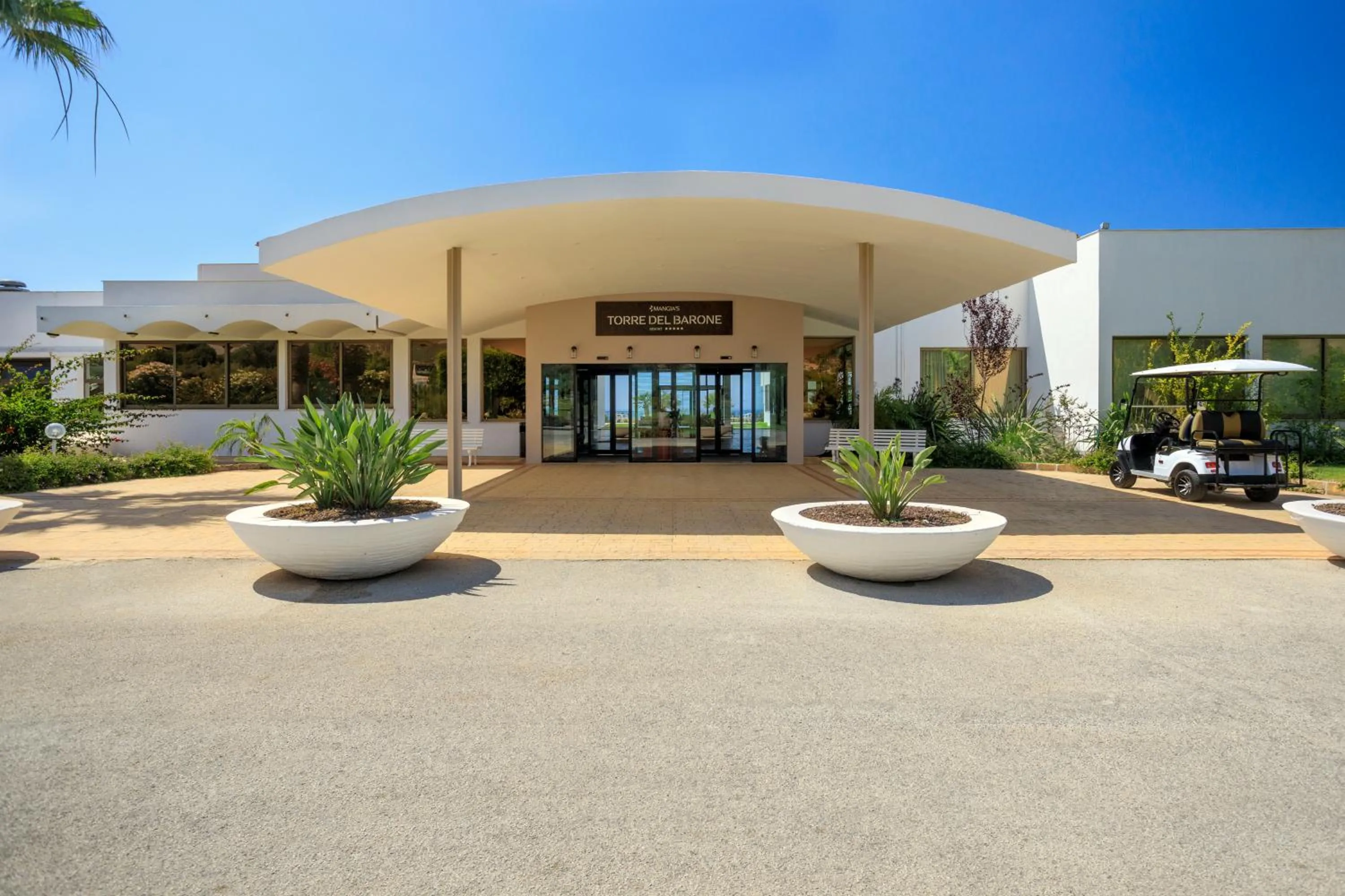 Property building in Mangia's Torre Del Barone Resort & SPA