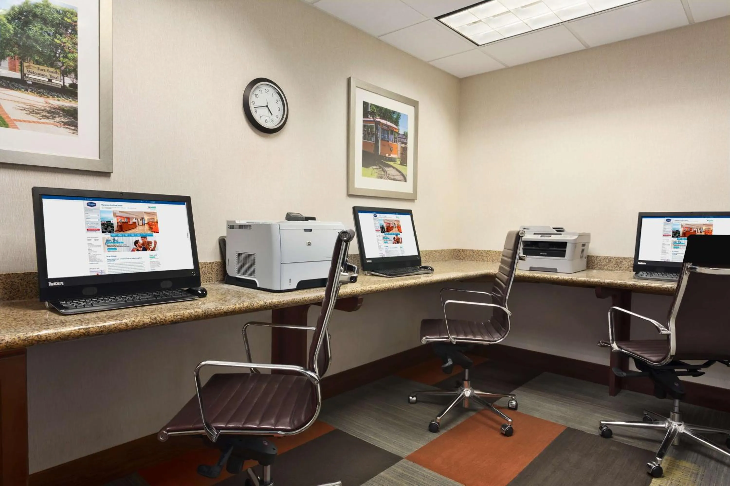 Business facilities in Hampton Inn by Hilton Fort Smith