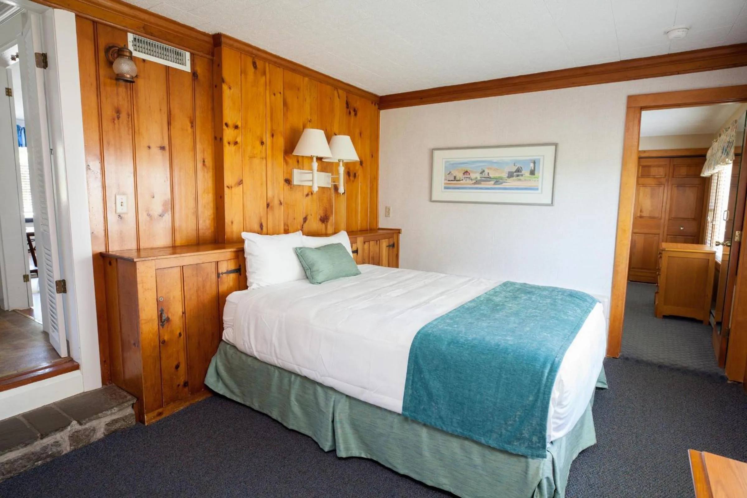 Bedroom, Bed in Green Harbor Resort
