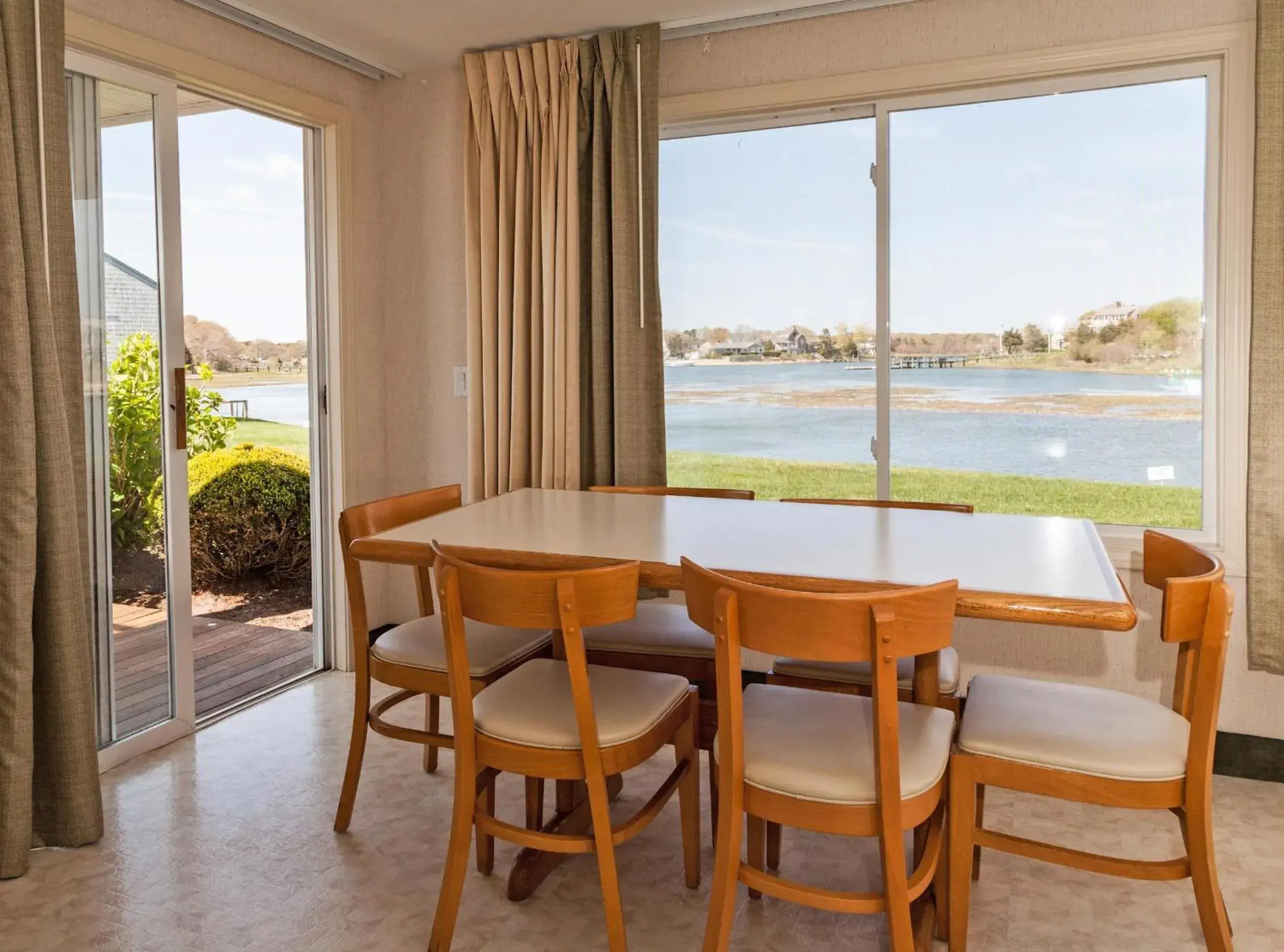 Kitchen or kitchenette in Green Harbor Resort Kitchen or kitchenette in Green Harbor Resort