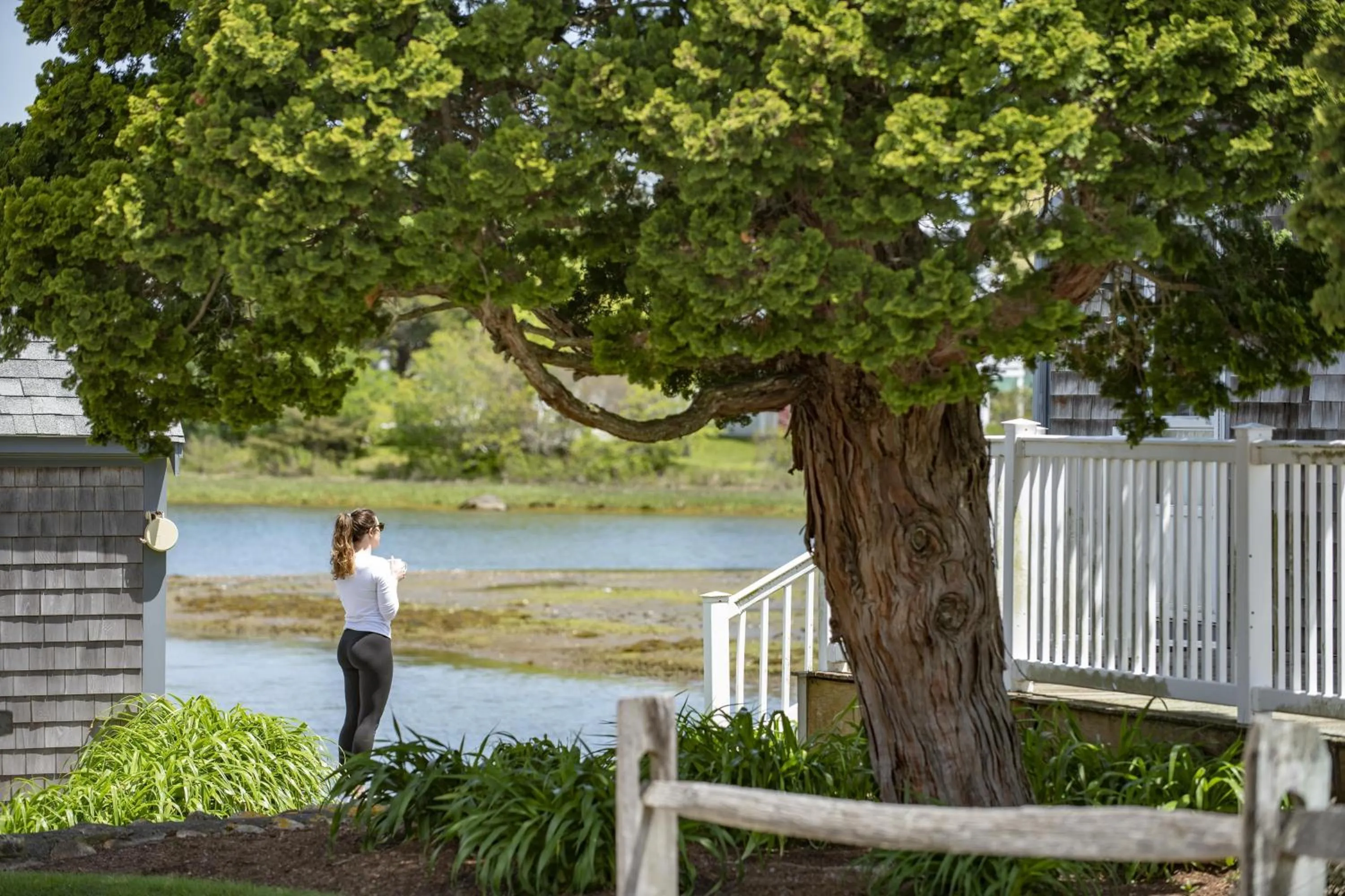 Property building in Green Harbor Resort