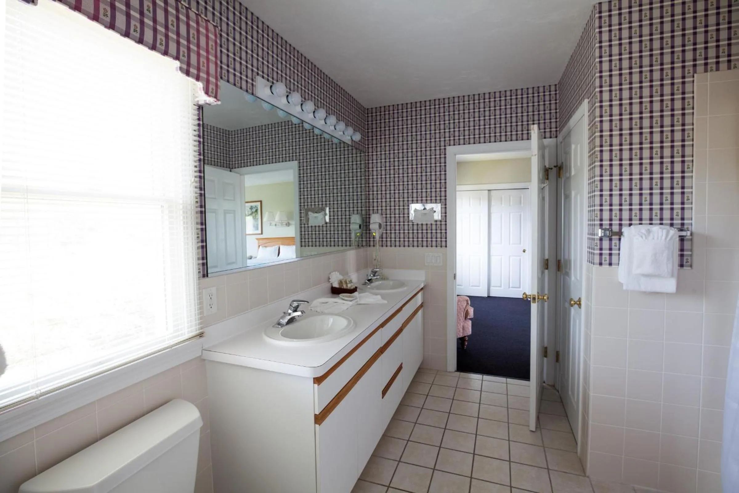 Bathroom in Green Harbor Resort