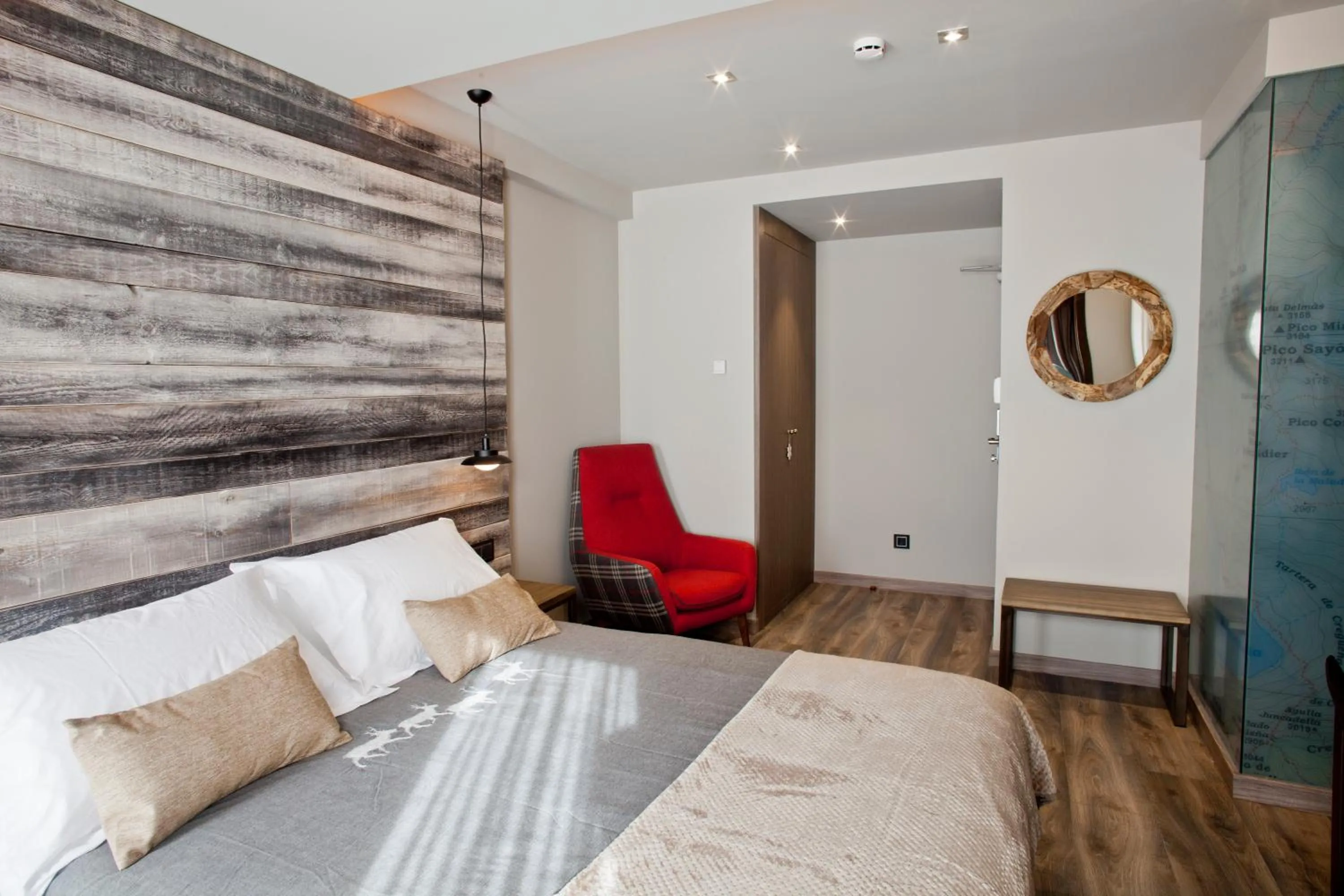 Bedroom, Bed in Hotel Boutique La Neu