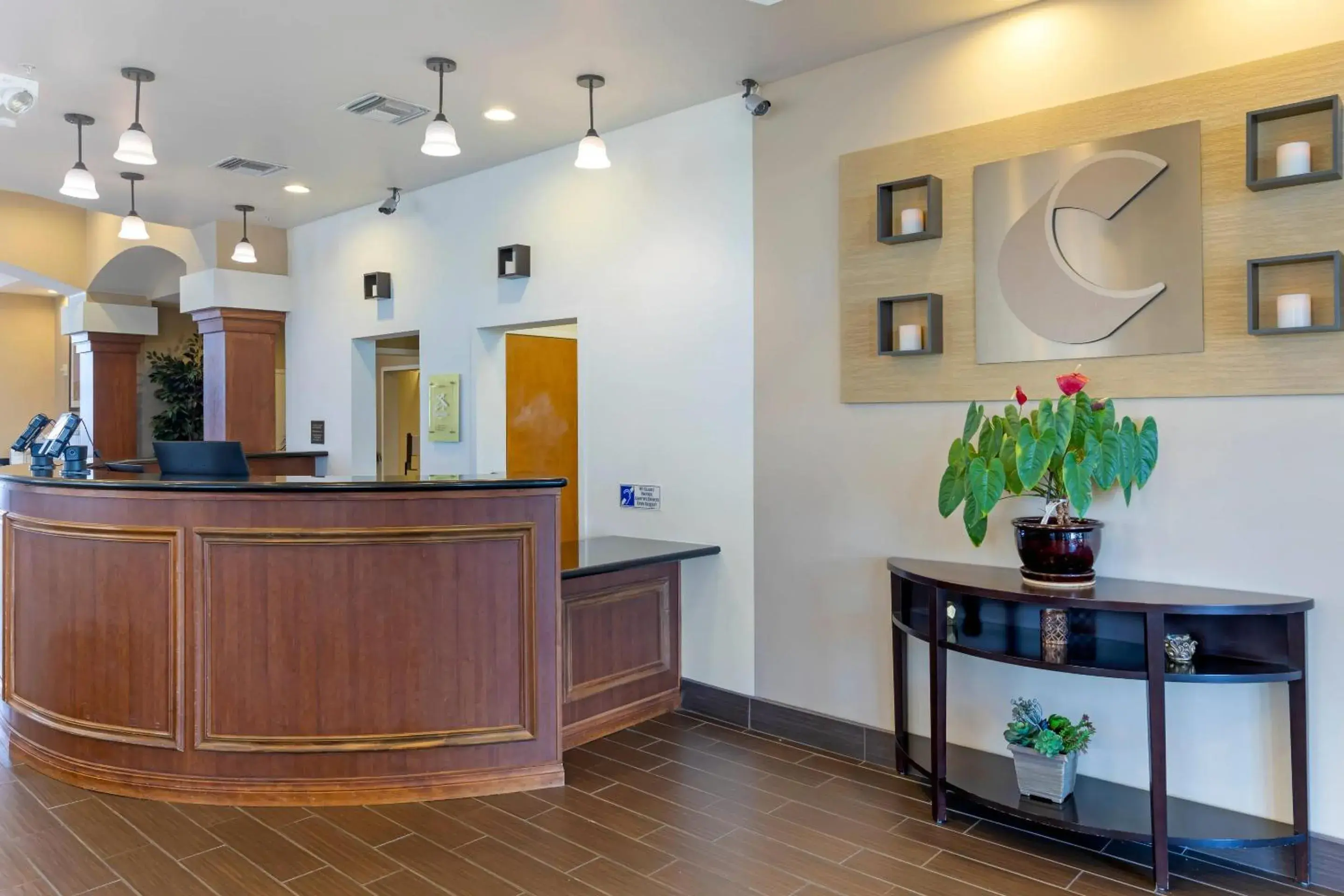 Lobby or reception in Comfort Suites Barstow near I-15 Lobby or reception in Comfort Suites Barstow near I-15