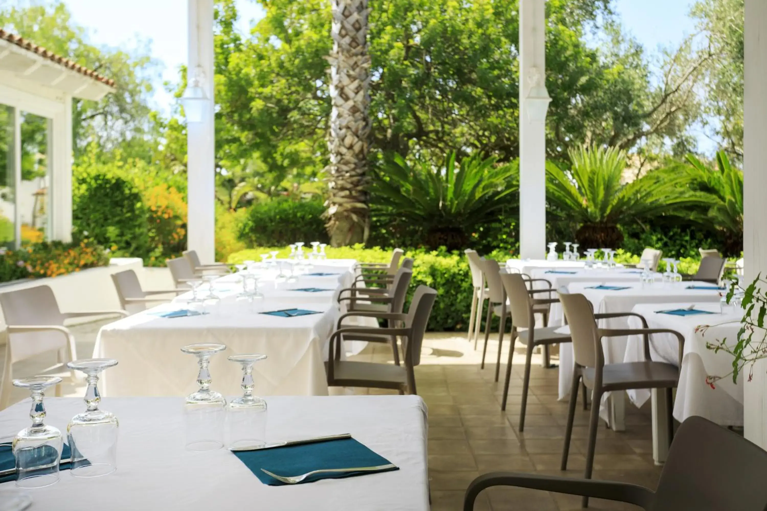 Restaurant/places to eat in Mangia's Selinunte Resort Restaurant/places to eat in Mangia's Selinunte Resort