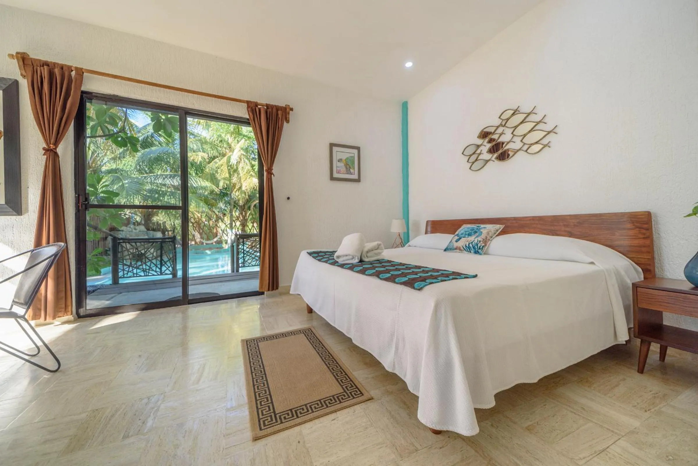 Bed in Hotel Villas Tiburon Adults Only